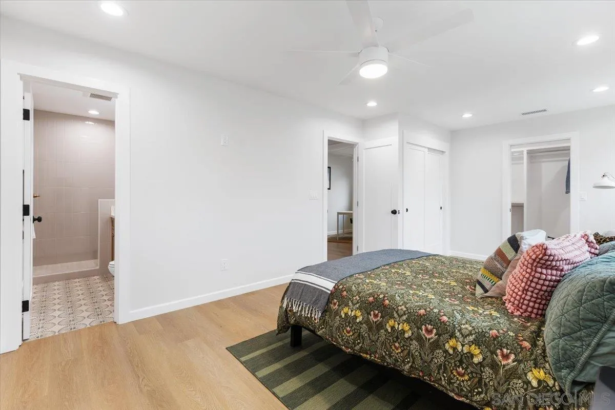https://cdn.realtyfeed.com/cdn/127/250036525/205b9857f189f3ee82087be240b4461d.webp