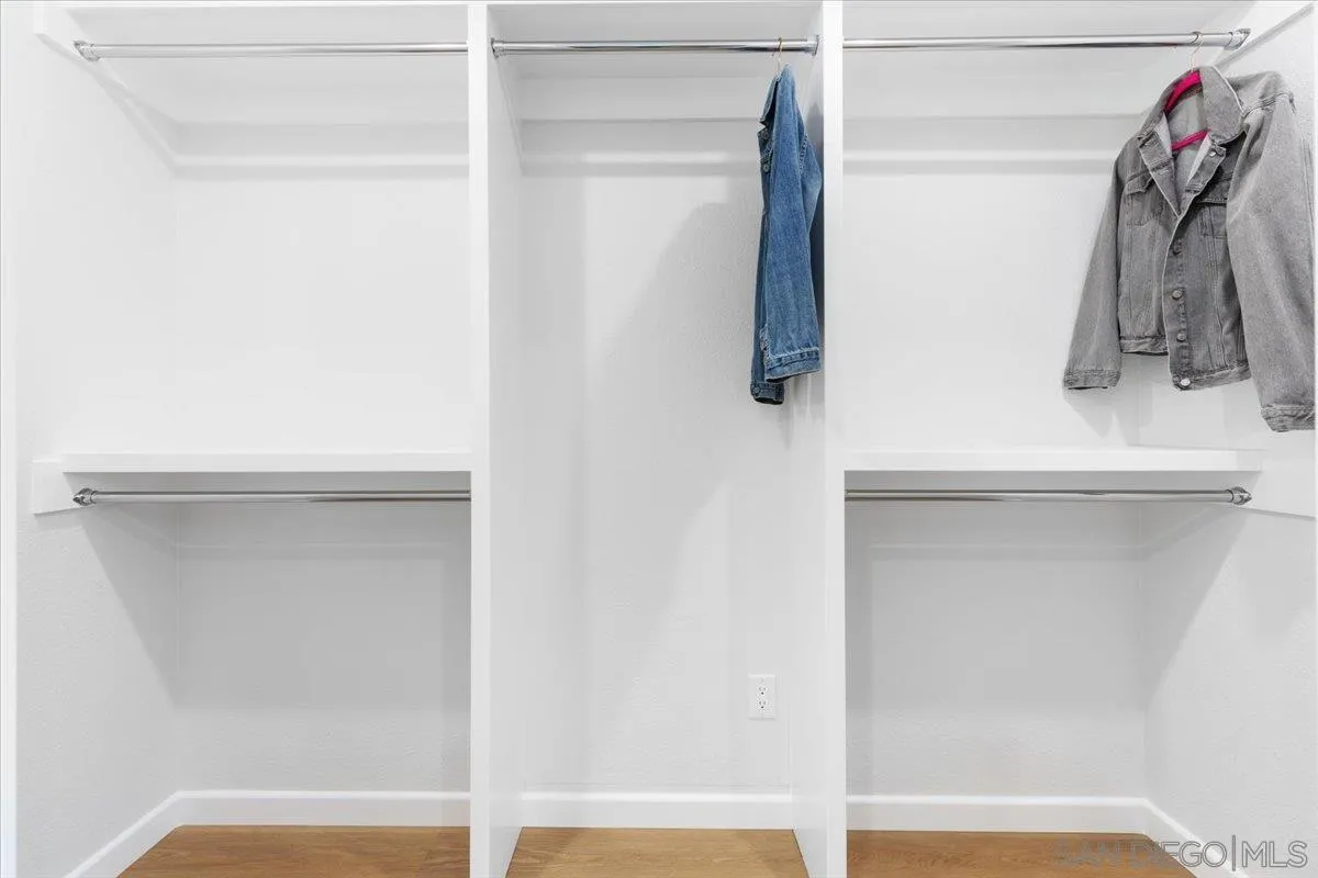 https://cdn.realtyfeed.com/cdn/127/250036525/24c19c335ef896facc901eae4537203b.webp