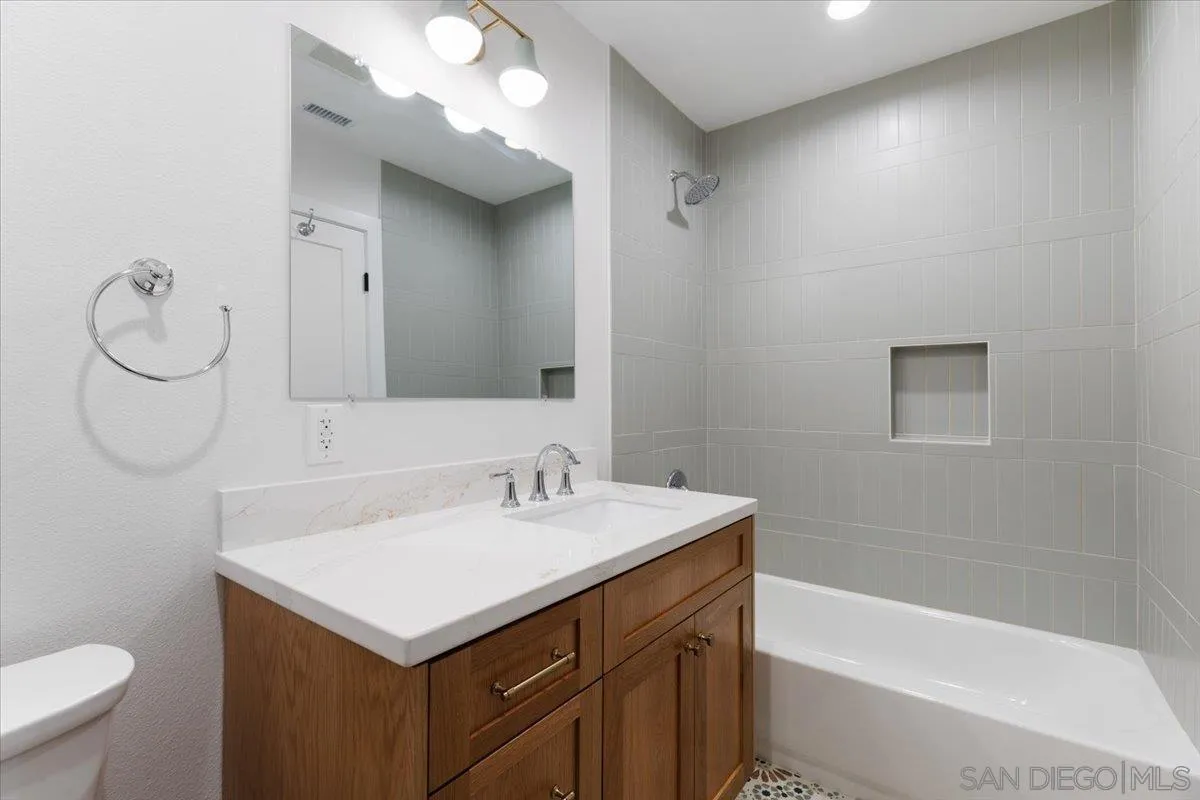 https://cdn.realtyfeed.com/cdn/127/250036525/46c40ed96799f94532ec9ce30e843a9f.webp