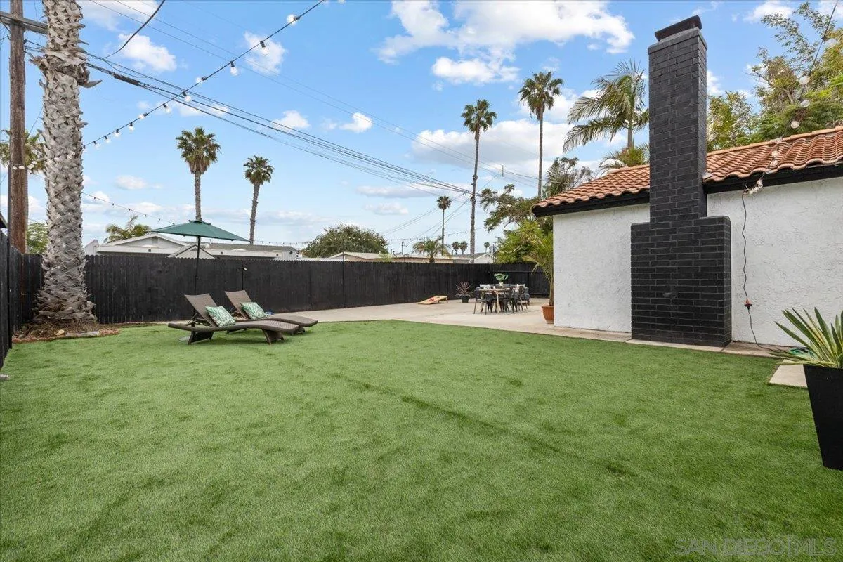 https://cdn.realtyfeed.com/cdn/127/250036525/68608bbd2b317d7d13aee420d2e93714.webp