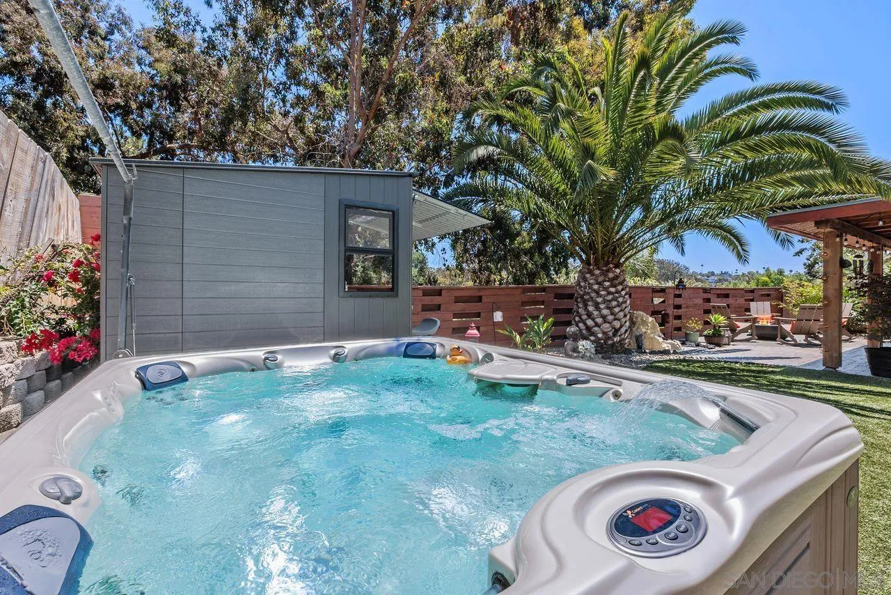 https://cdn.realtyfeed.com/cdn/127/250036528/d7a3820ab8d68016f54a5f0968c0e8ef.webp