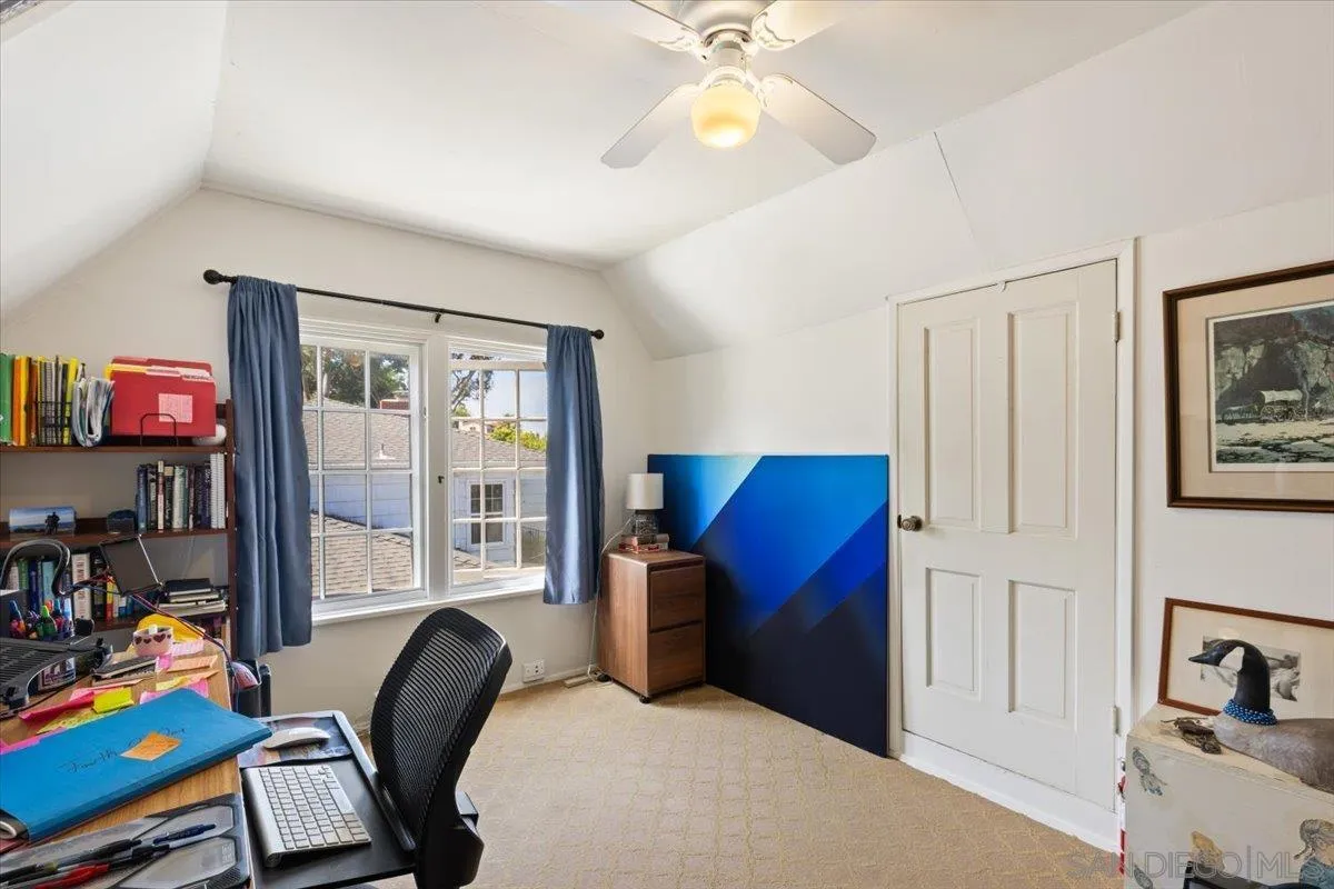 https://cdn.realtyfeed.com/cdn/127/250036529/3de55a1feee9182664f9292f83e29206.webp