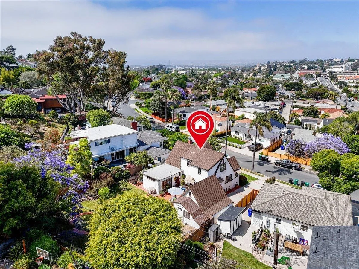 https://cdn.realtyfeed.com/cdn/127/250036529/fb6833682ecd3414ca82a06c3a3b575f.webp