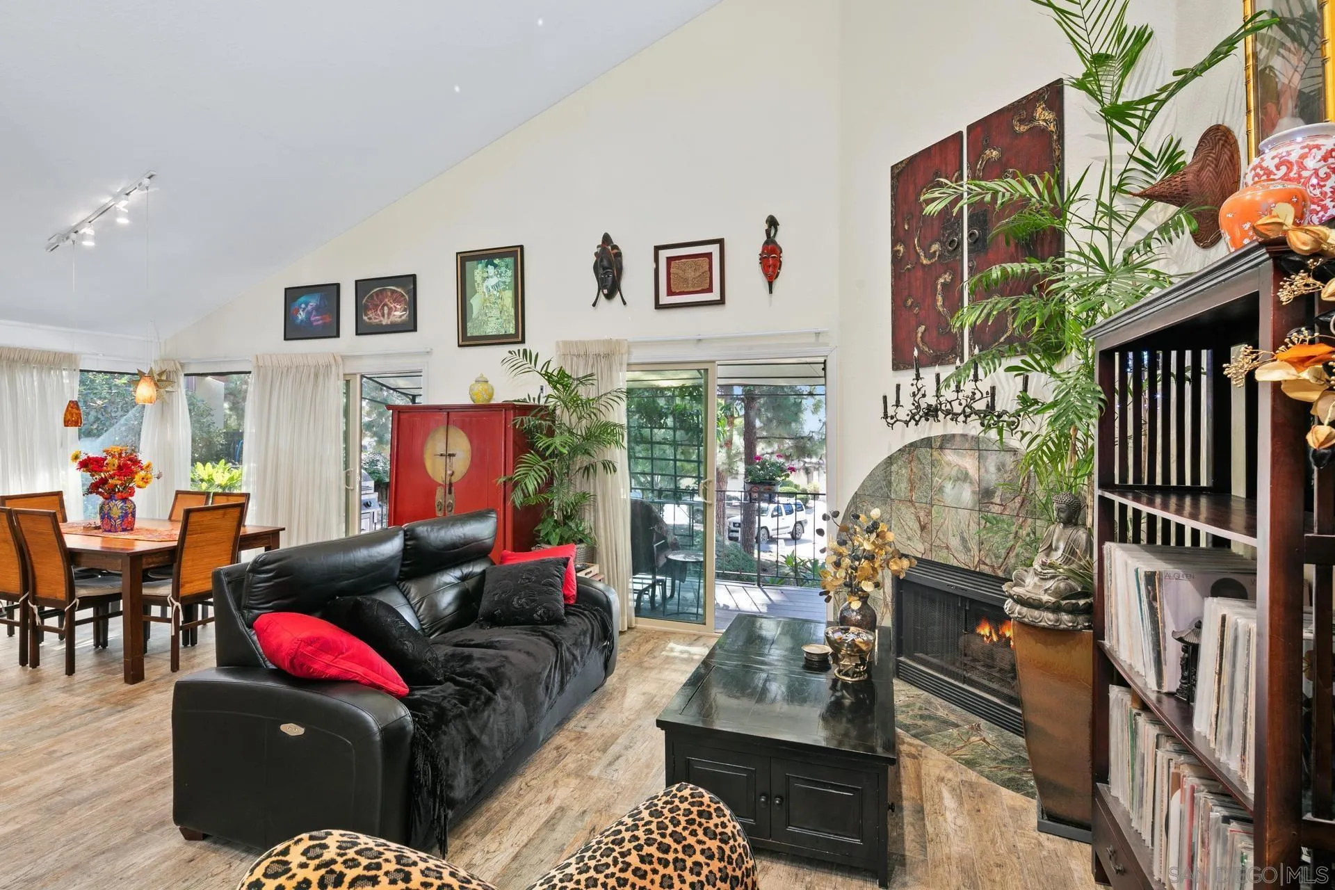https://cdn.realtyfeed.com/cdn/127/250036535/7a6b33f8b77a4564136d044ac114cd3b.webp