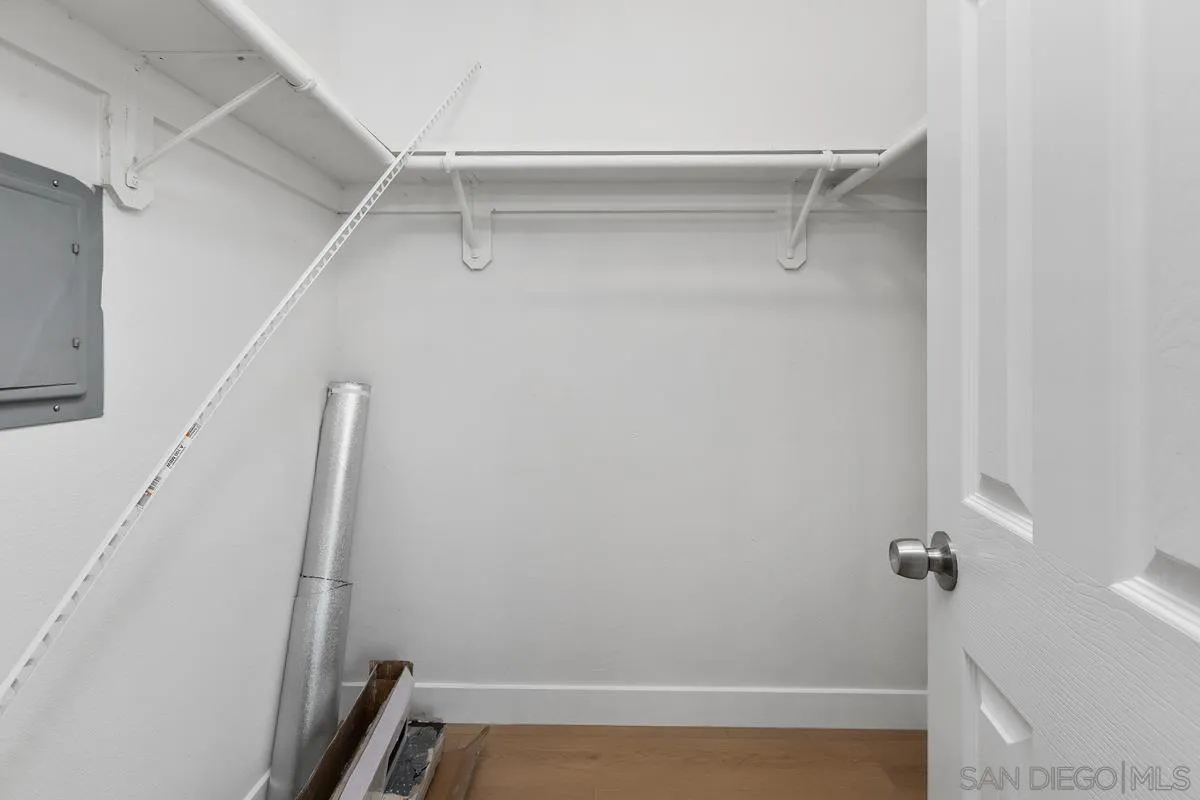 https://cdn.realtyfeed.com/cdn/127/250036536/e8be19dfa8bf9dd31fd9036f62f14e0b.webp