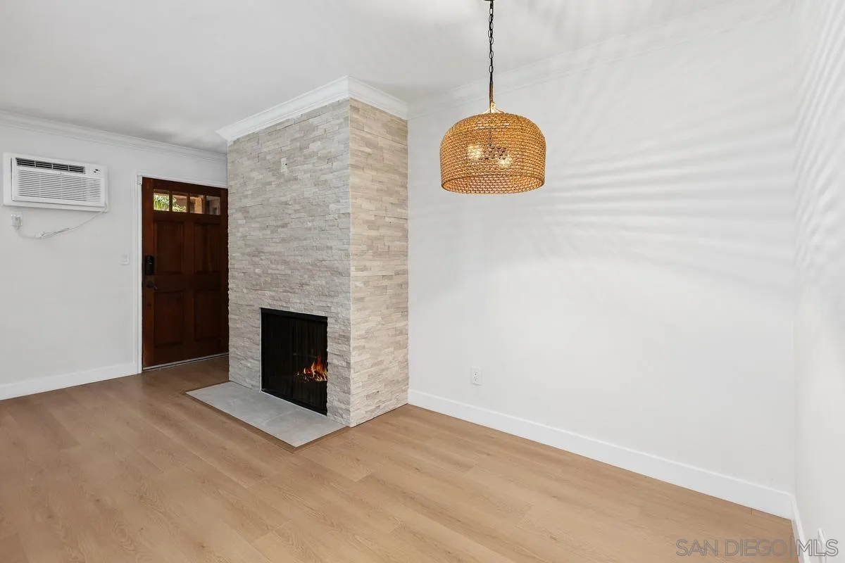 https://cdn.realtyfeed.com/cdn/127/250036536/fafa7a9f220e5ae2611aeb39d37f2020.webp