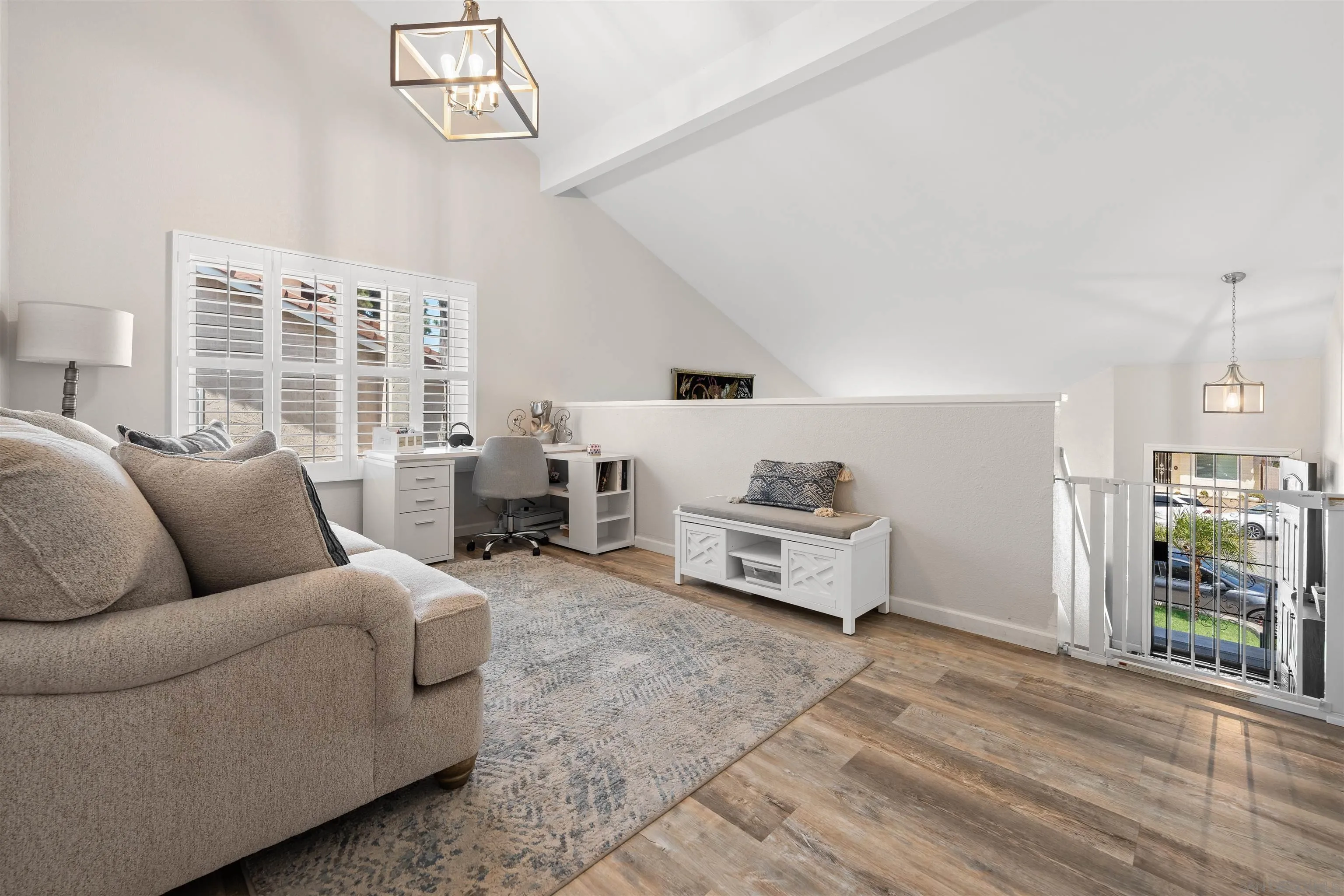 https://cdn.realtyfeed.com/cdn/127/250036538/0f025c656135e6bf7e10bbc1784a31e4.webp