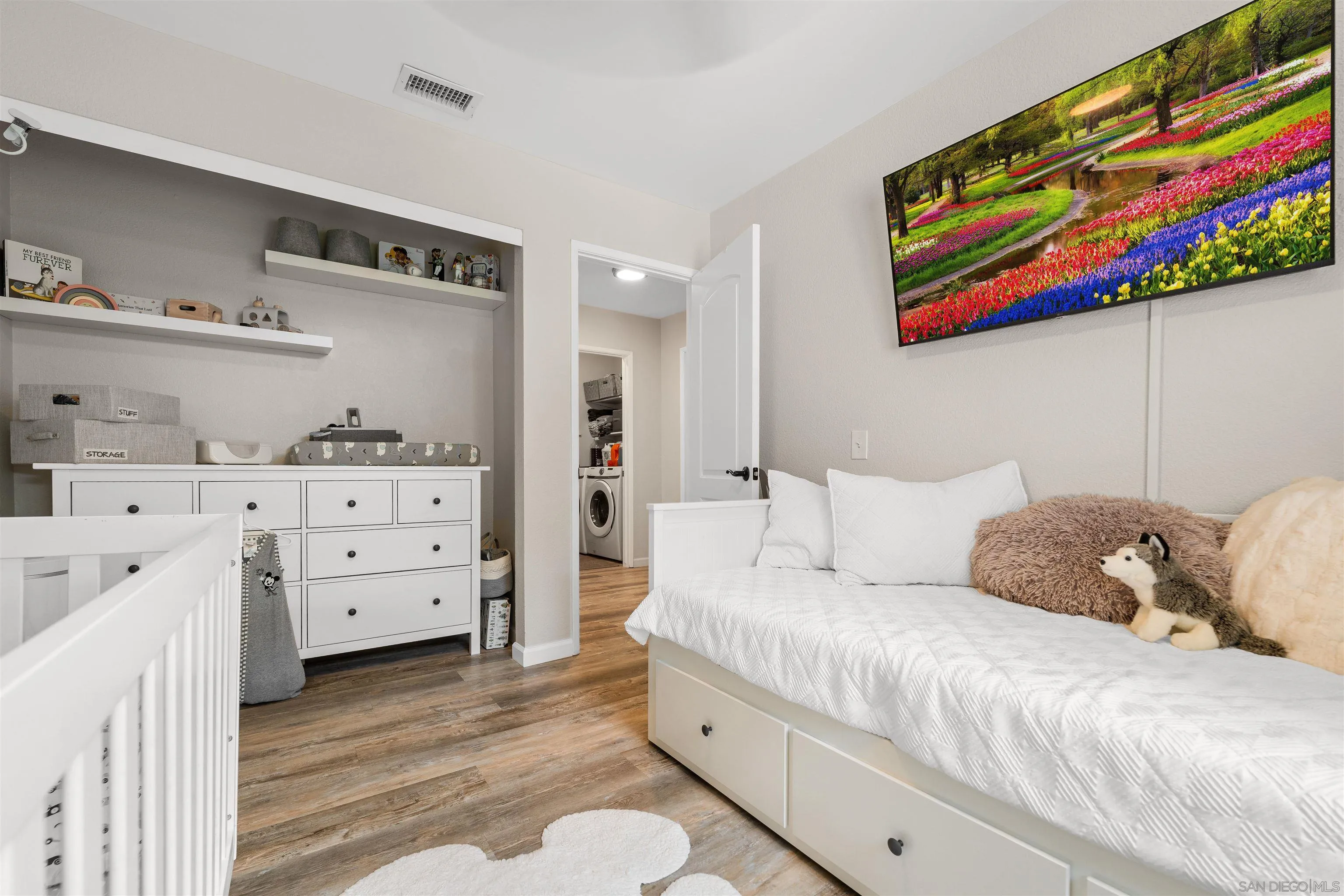 https://cdn.realtyfeed.com/cdn/127/250036538/8c51f7141b2dcb7e0f24c850f14cdc90.webp