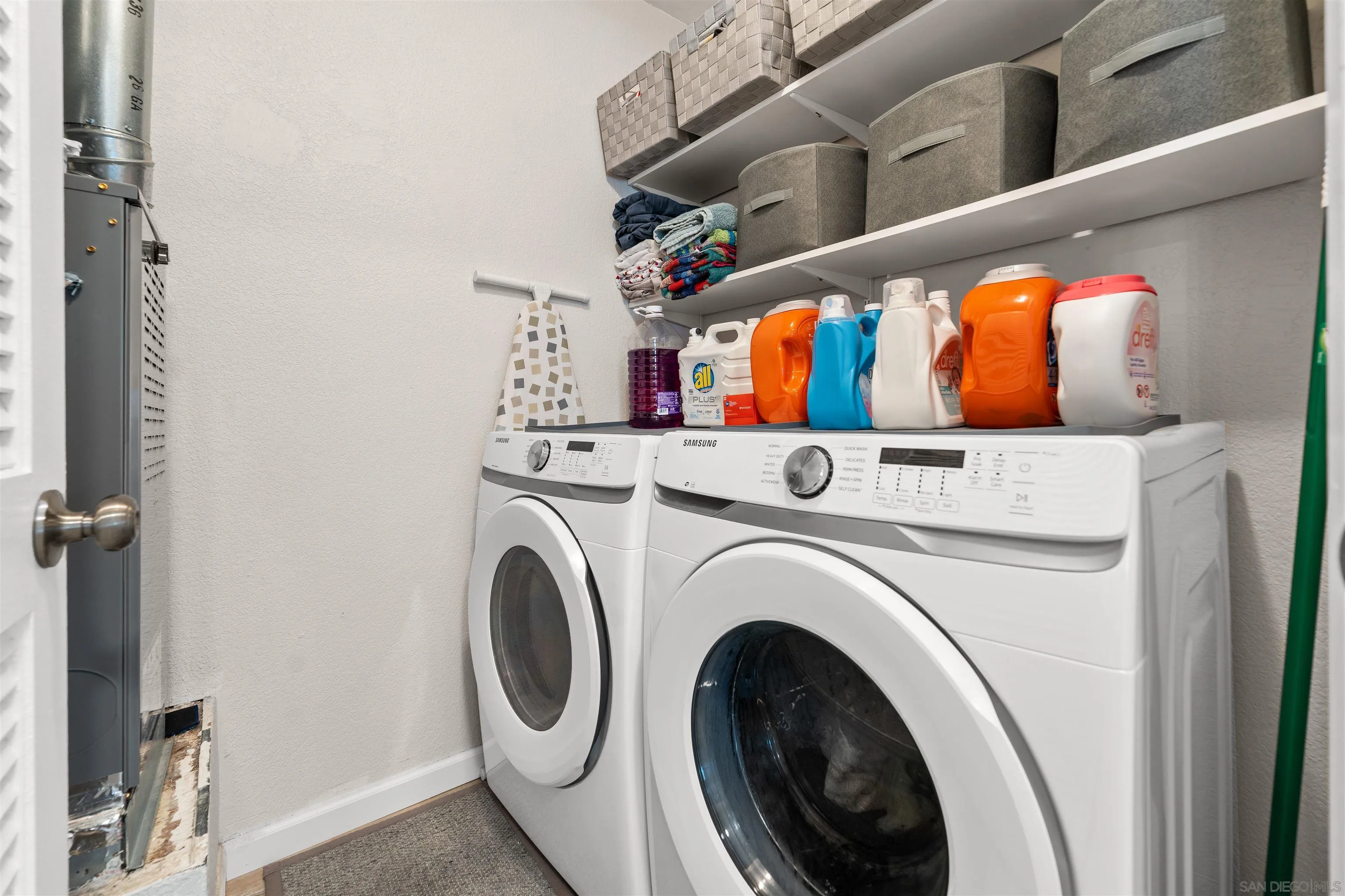 https://cdn.realtyfeed.com/cdn/127/250036538/dc1eea95e300e9d8ae67418780b29ea5.webp