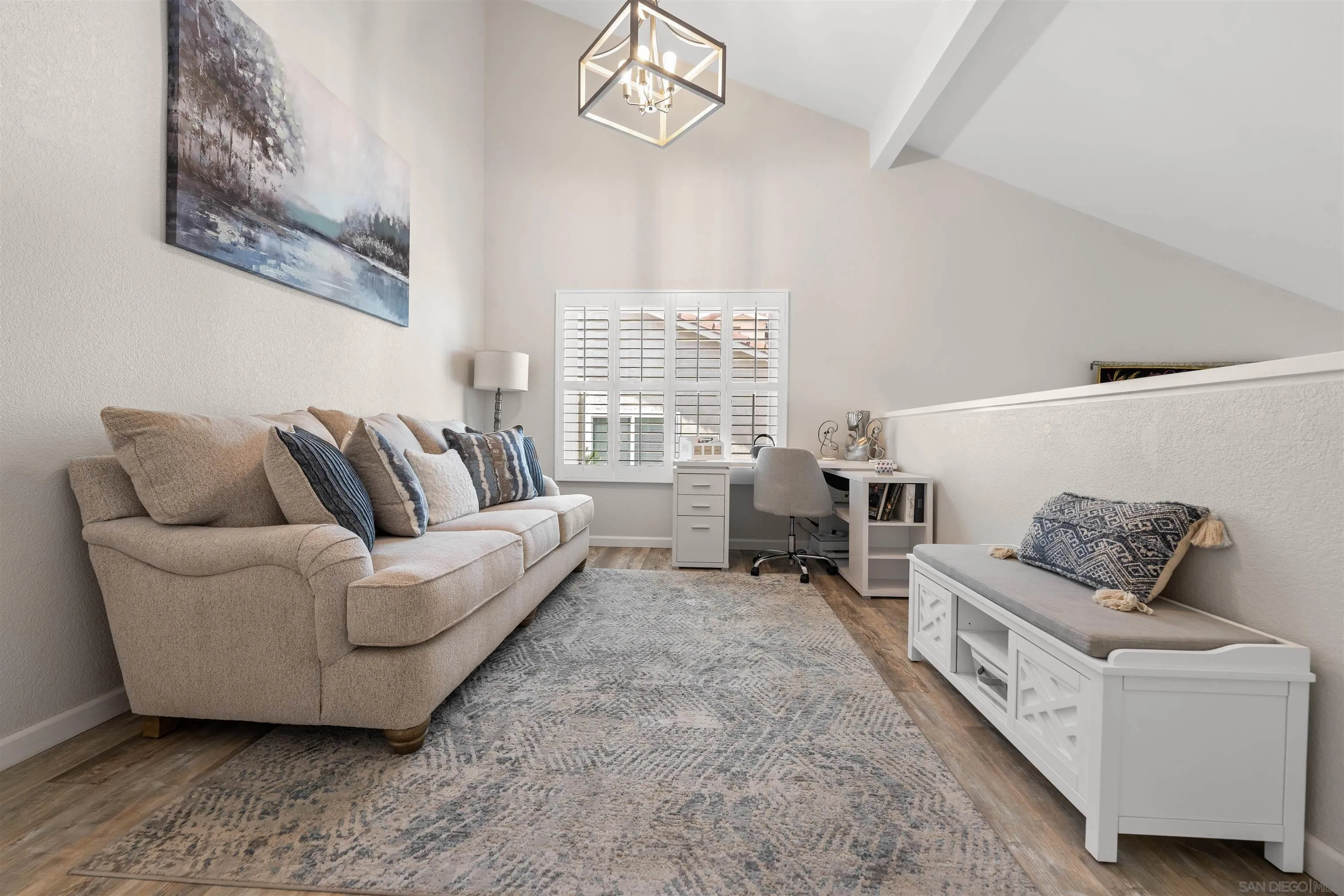 https://cdn.realtyfeed.com/cdn/127/250036538/f08624b3e207c570a952446f4b883485.webp