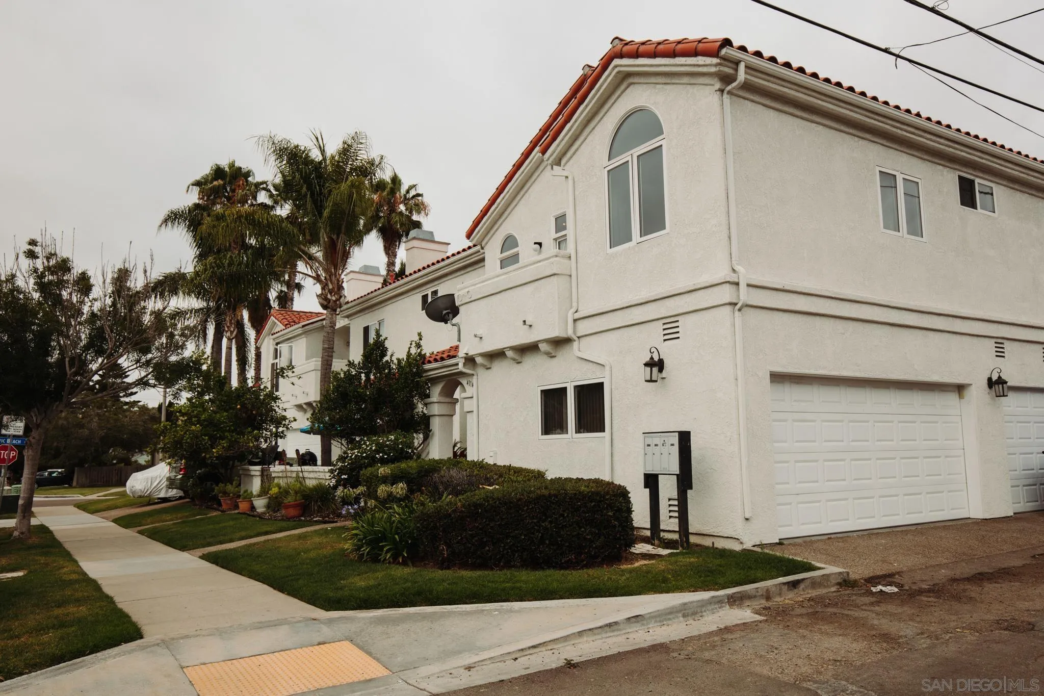 https://cdn.realtyfeed.com/cdn/127/250036539/1223ba0c3011c3b490e06599c7a33f49.webp
