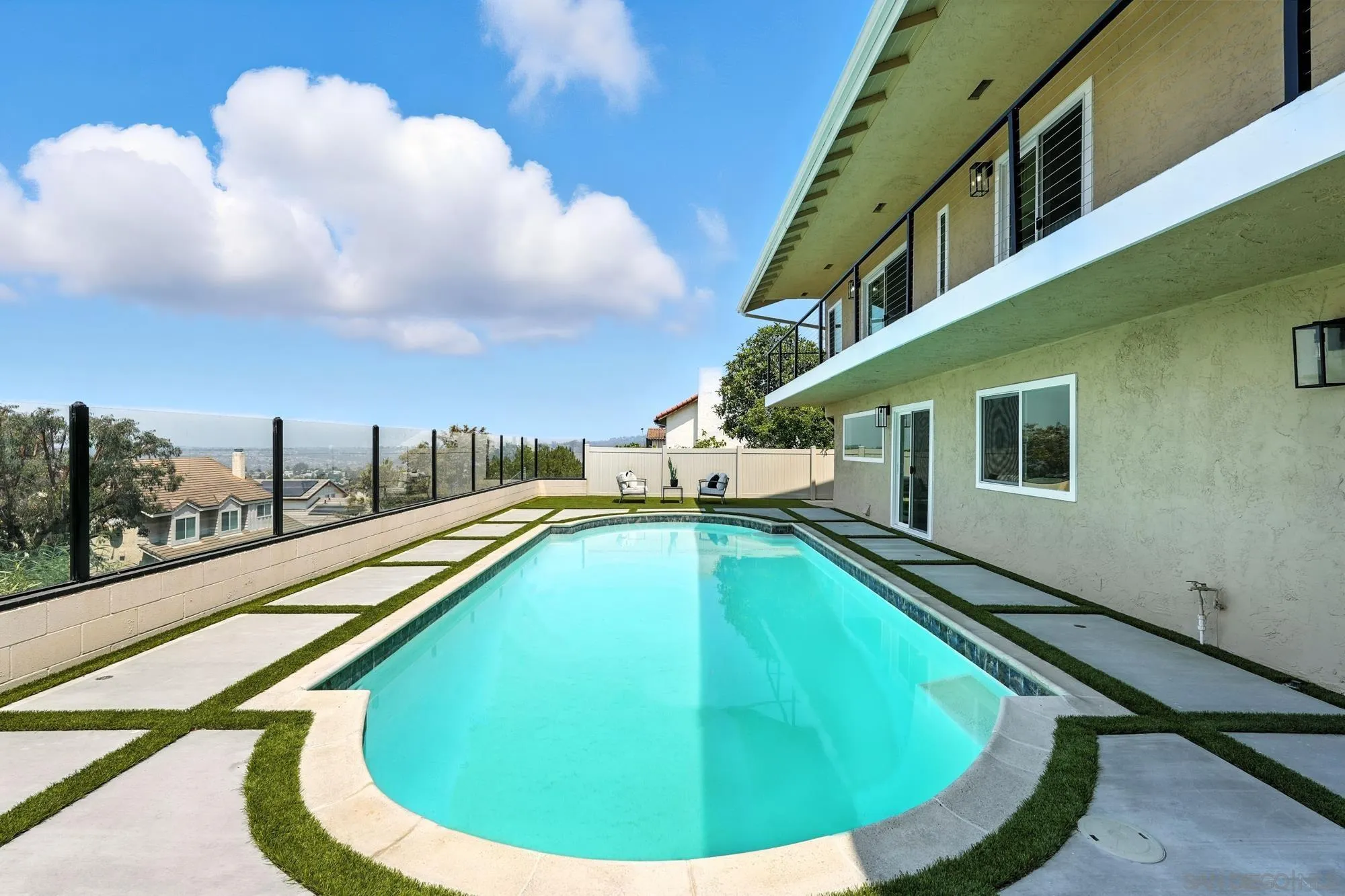 https://cdn.realtyfeed.com/cdn/127/250036545/62454bddbcf6342b0e163160fea07571.webp