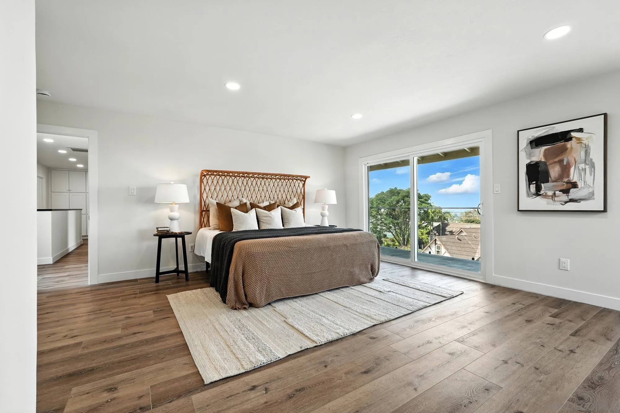 https://cdn.realtyfeed.com/cdn/127/250036545/abe42332de7993bf713f06884dfb996f.webp
