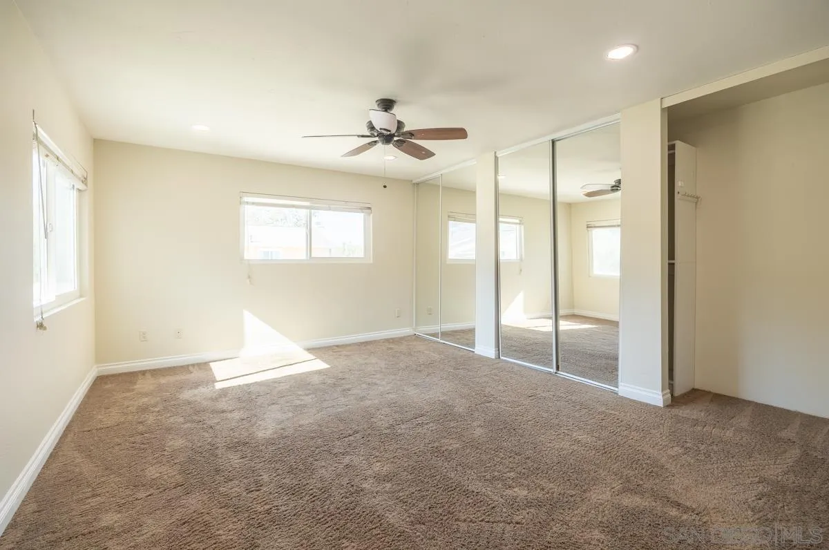 https://cdn.realtyfeed.com/cdn/127/250036547/1cb97ce3592f6da58959dc39856354b9.webp