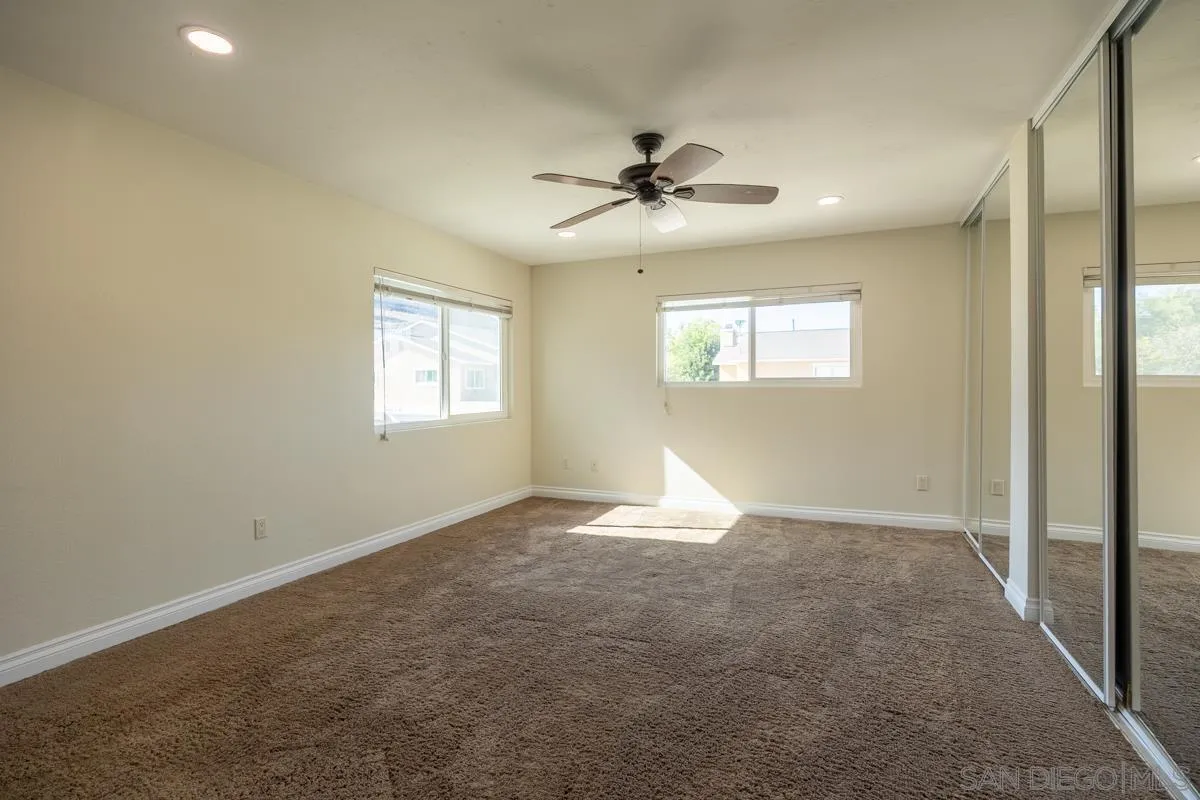 https://cdn.realtyfeed.com/cdn/127/250036547/516afe7410affc2203c5a67568693b06.webp
