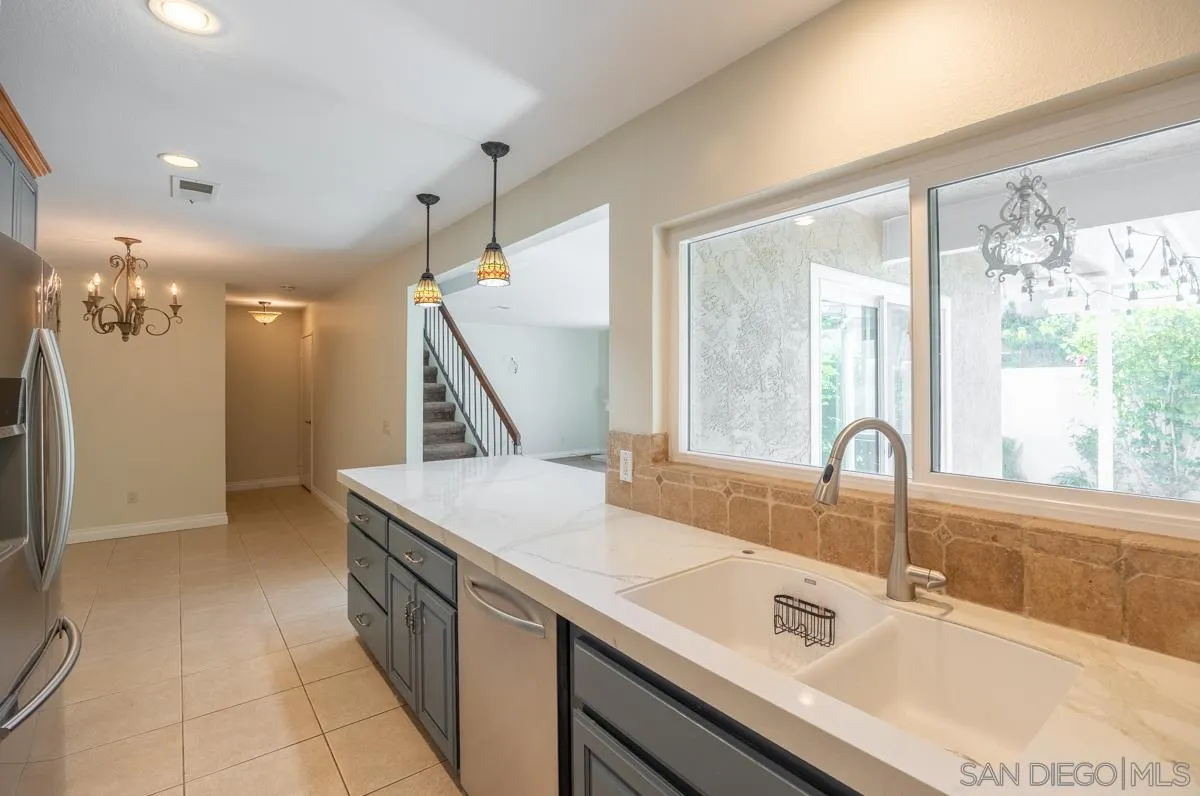 https://cdn.realtyfeed.com/cdn/127/250036547/5216a9be64c7ea39e0955e51975de787.webp