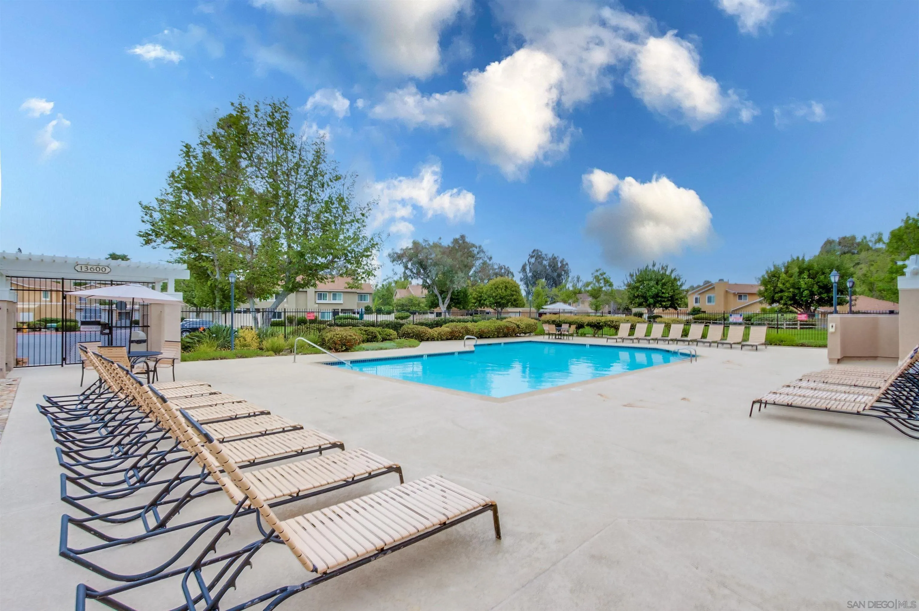 https://cdn.realtyfeed.com/cdn/127/250036547/538e5a0b2431085888d2fd7f0fcc03c3.webp
