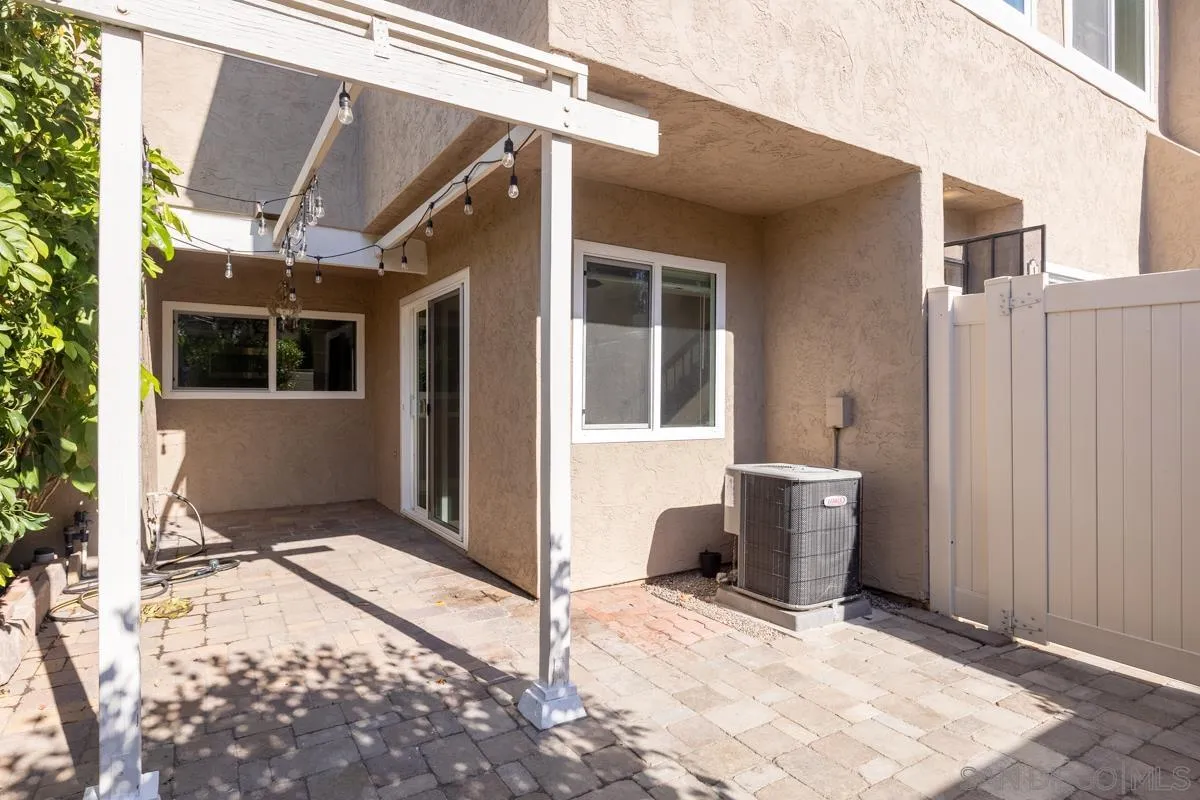 https://cdn.realtyfeed.com/cdn/127/250036547/9fd6bb09c322a51a8d796242983bf02e.webp
