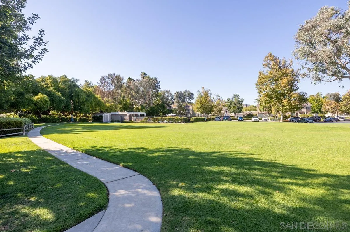 https://cdn.realtyfeed.com/cdn/127/250036547/c4134c3377188b4812d53b733a51b866.webp