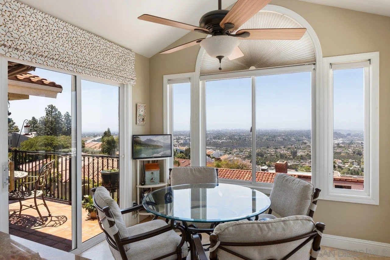 https://cdn.realtyfeed.com/cdn/127/250036548/426df25d9781f4073002975a33fd7cc6.webp