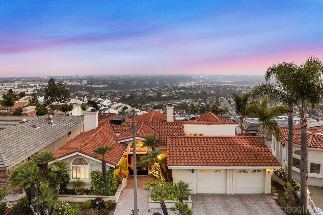 https://cdn.realtyfeed.com/cdn/127/250036548/56cc360ef4ef3990bd7fbb820f657d78.webp