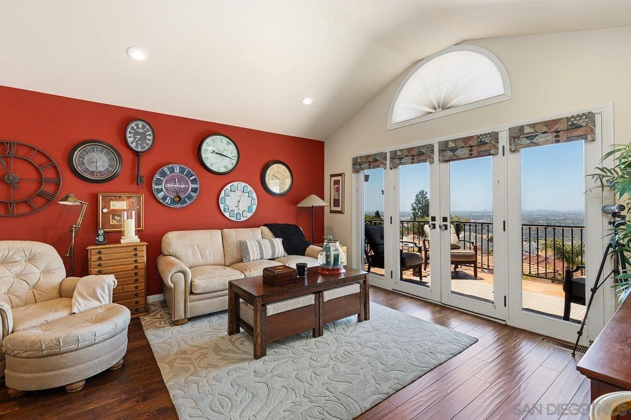 https://cdn.realtyfeed.com/cdn/127/250036548/871f07506374e12cf0d0574fa4a66066.webp