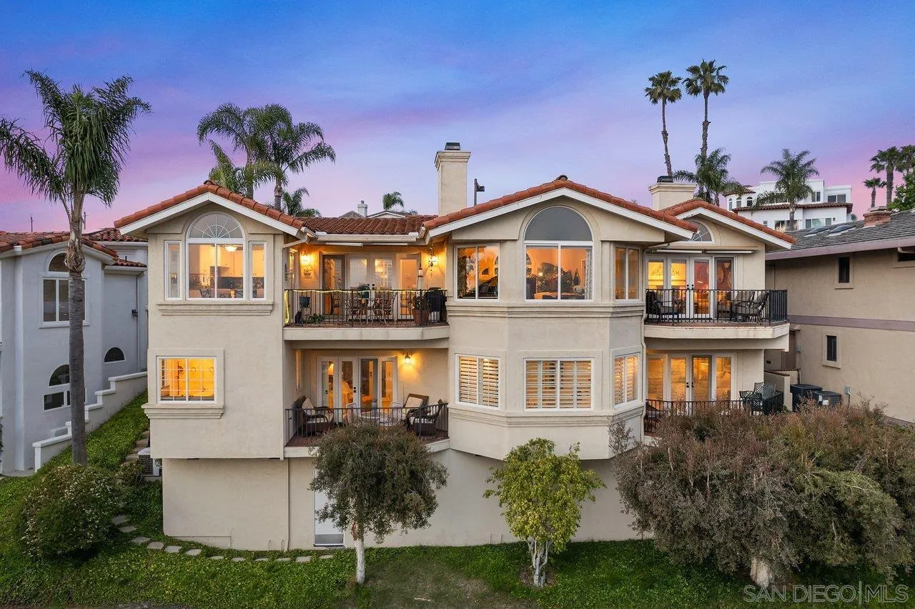 https://cdn.realtyfeed.com/cdn/127/250036548/b63b1a7b5c73ebdcfb198393f7f47b3b.webp