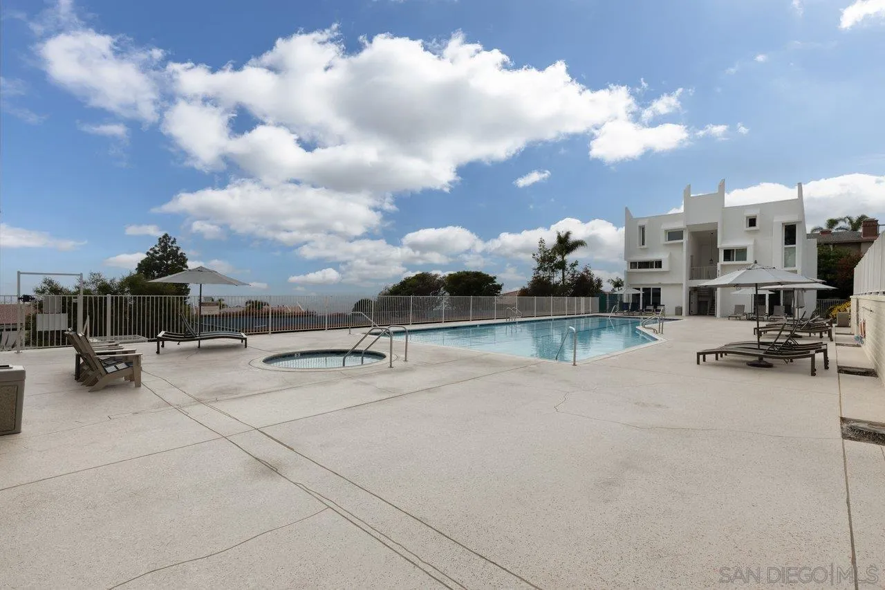 https://cdn.realtyfeed.com/cdn/127/250036548/ffa02f4e11f57375b53b4723dab0dd23.webp