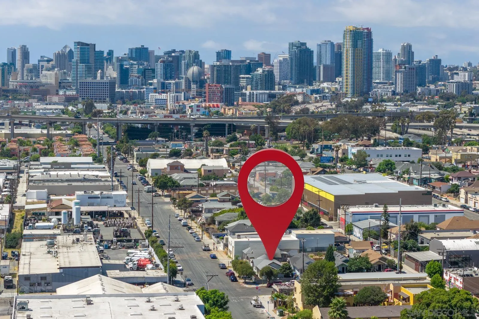 https://cdn.realtyfeed.com/cdn/127/250036549/4d9934c7b5579947582db7798a930fff.webp