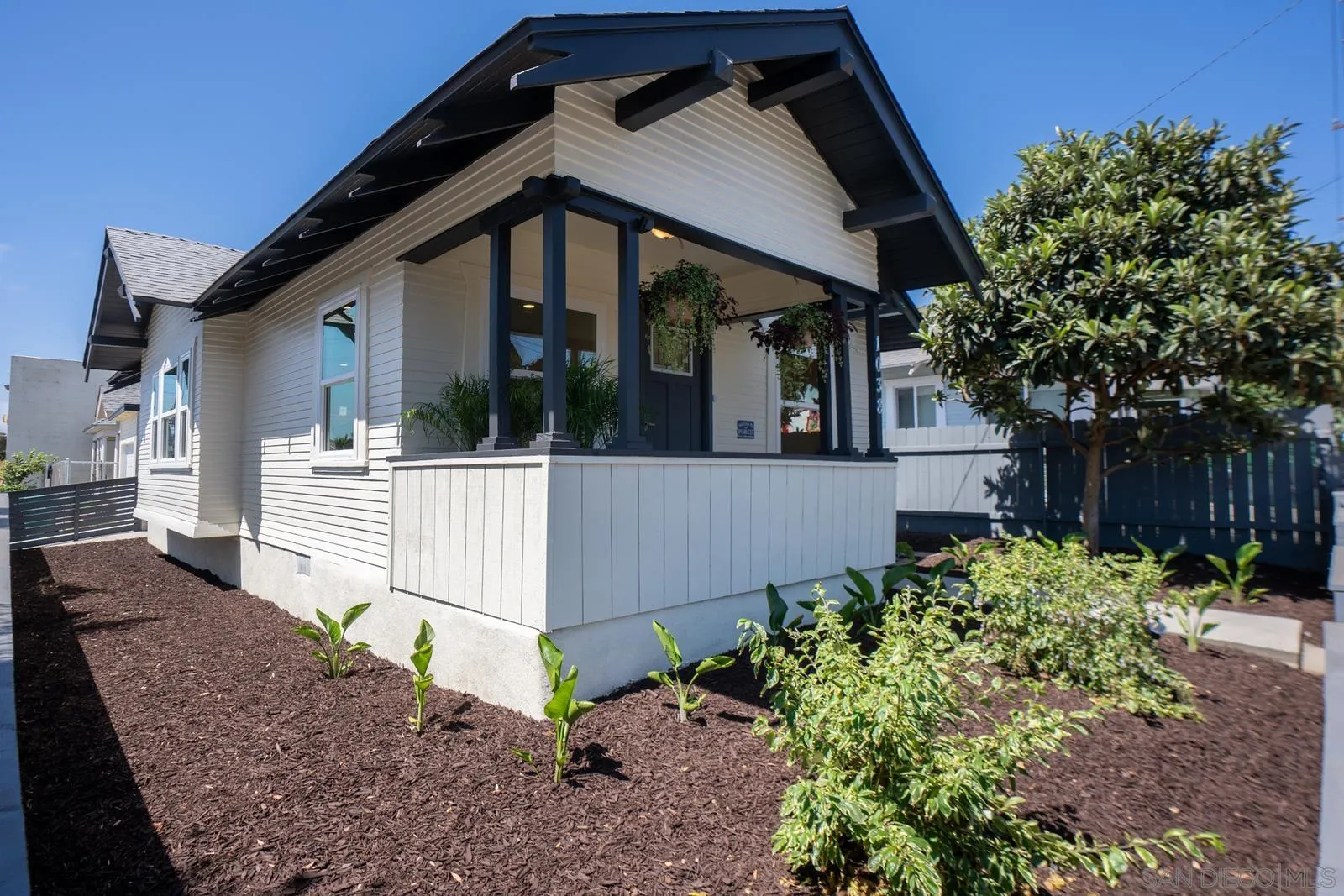 https://cdn.realtyfeed.com/cdn/127/250036549/dfc4e930571ff6fd965f71ead569761b.webp