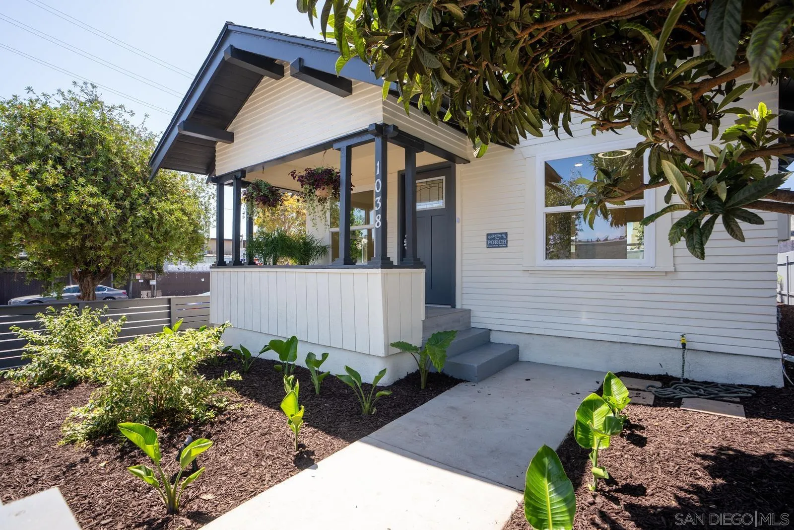 https://cdn.realtyfeed.com/cdn/127/250036549/e18bf168e73209cb0cd21a0a2d2dceb1.webp