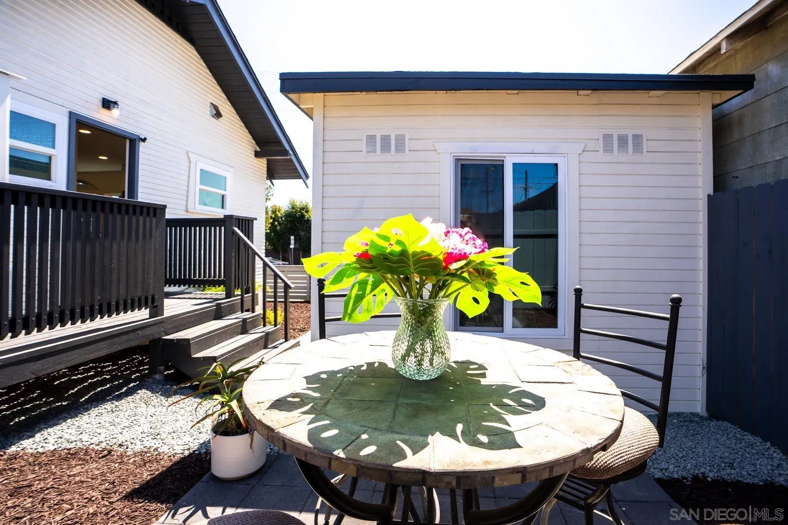 https://cdn.realtyfeed.com/cdn/127/250036549/fa5baafbc276037da89f1fc00b104b88.webp