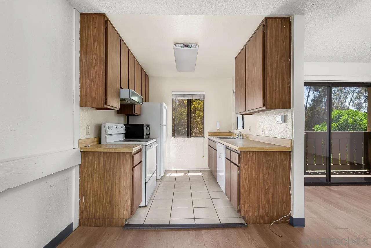 https://cdn.realtyfeed.com/cdn/127/250036554/8efe0aac8c1cf25ba764f28cce993ac3.webp