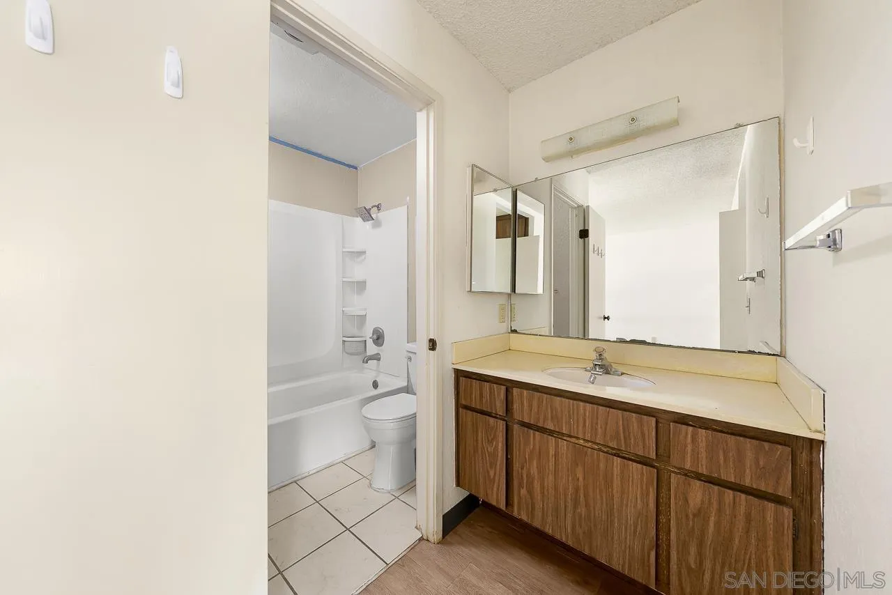 https://cdn.realtyfeed.com/cdn/127/250036554/cebaefdc694ca1b1dfc4adf955f1dccd.webp