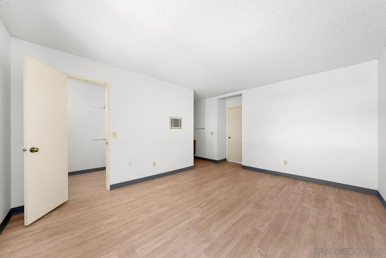 https://cdn.realtyfeed.com/cdn/127/250036554/d032aee0047f8fe6788700b8e27ad094.webp