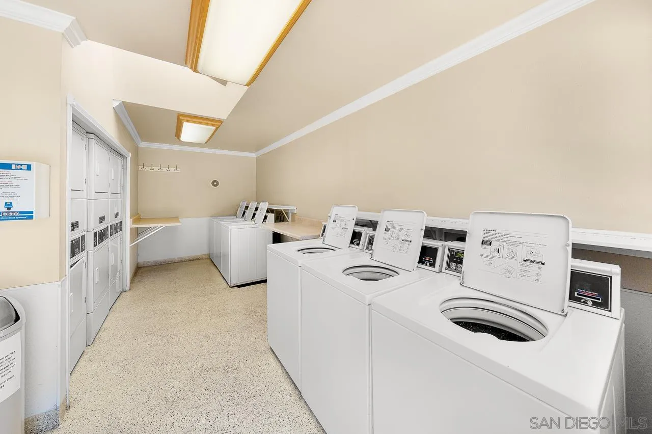 https://cdn.realtyfeed.com/cdn/127/250036554/f481c6a6c33ad9a336296136a7dc0d87.webp