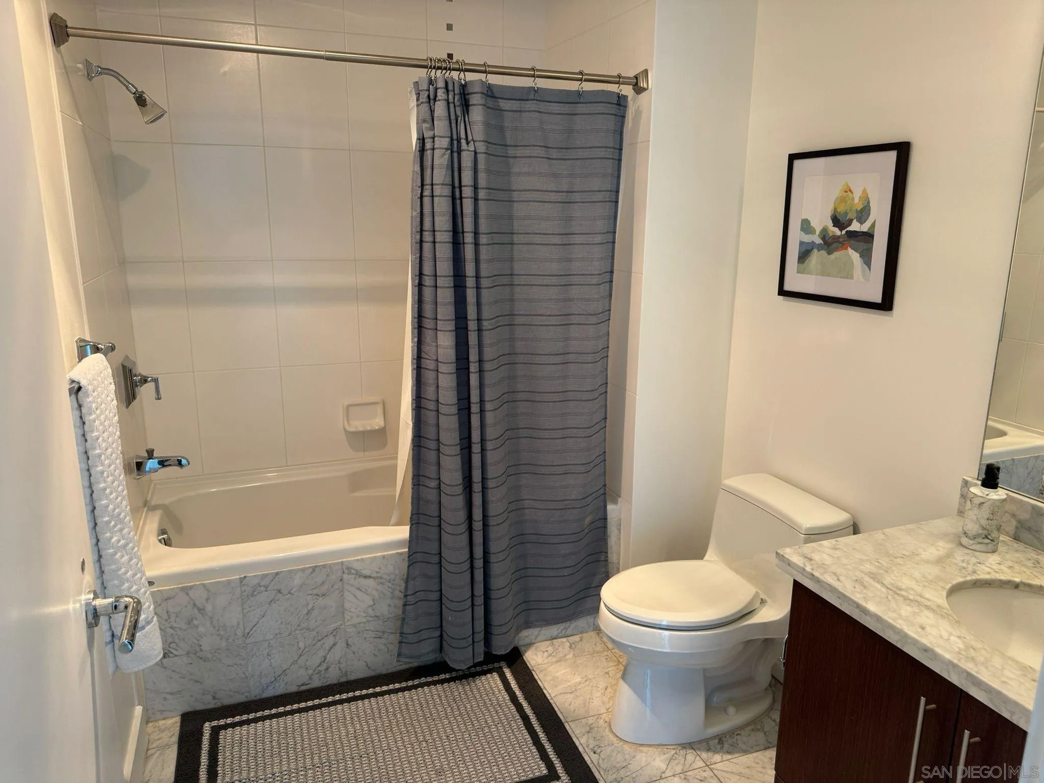 Photo #21: 250036555 Listing: Photo #21