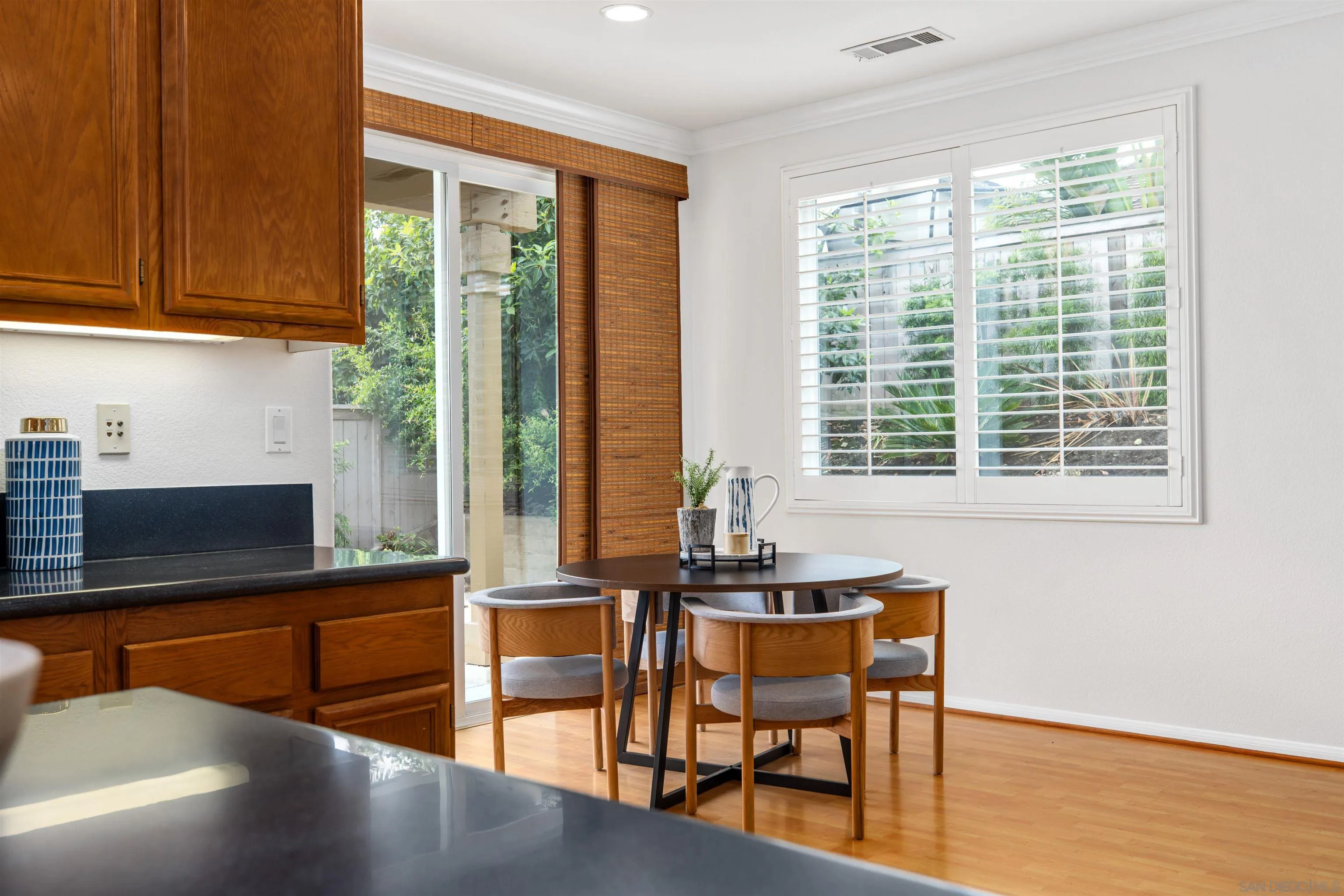 https://cdn.realtyfeed.com/cdn/127/250036558/3837551e5b516ba522fe059d22e777e3.webp