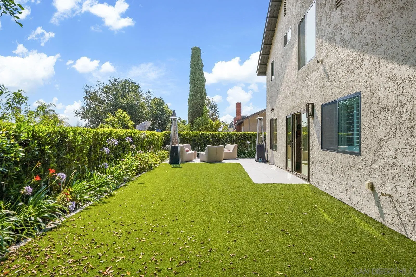 https://cdn.realtyfeed.com/cdn/127/250036559/92a155abce0c2f23bdce396572dc62d5.webp