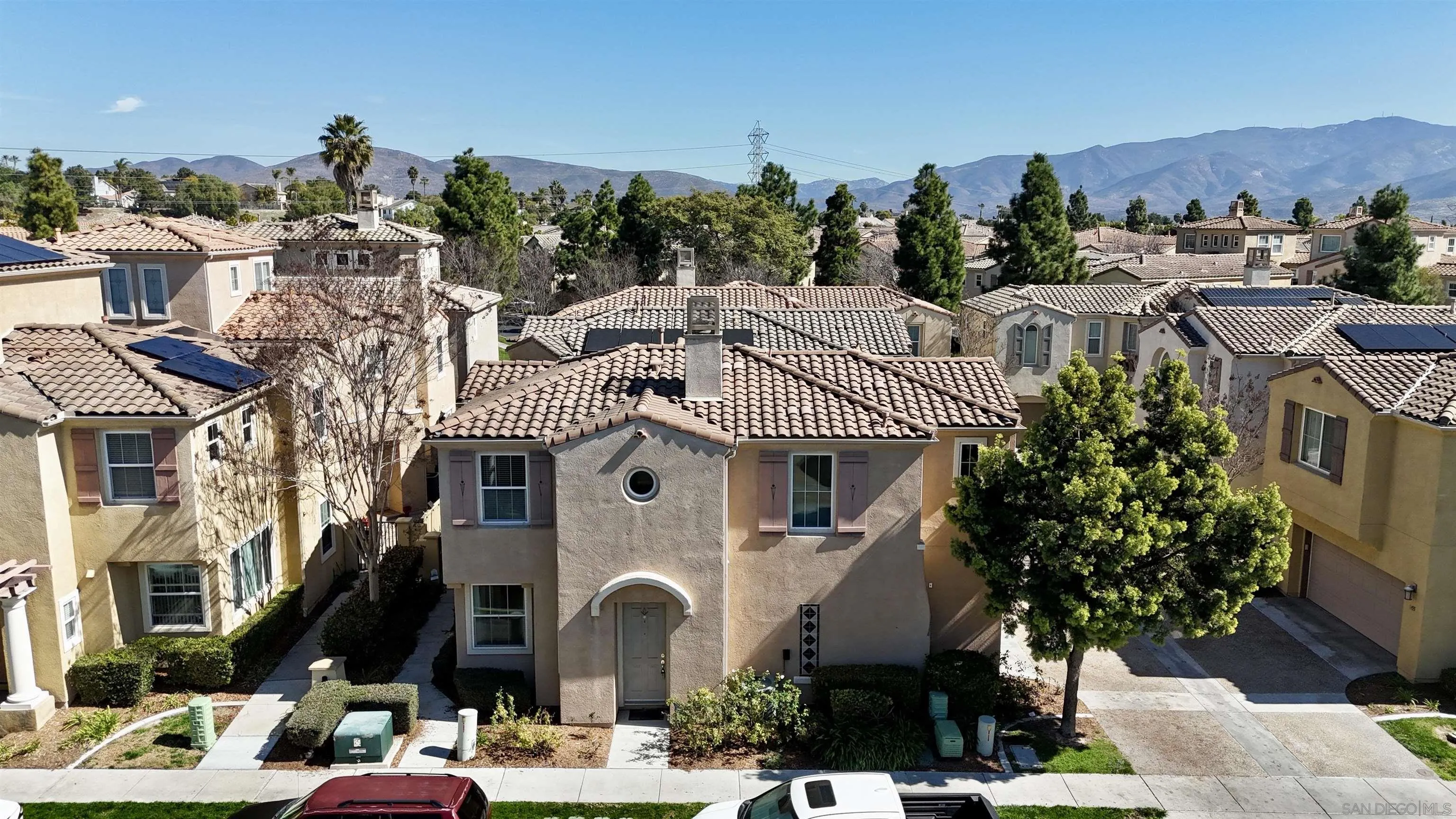 https://cdn.realtyfeed.com/cdn/127/250036561/5f185157e9cd17b6cb82057bd5ca7ba0.webp