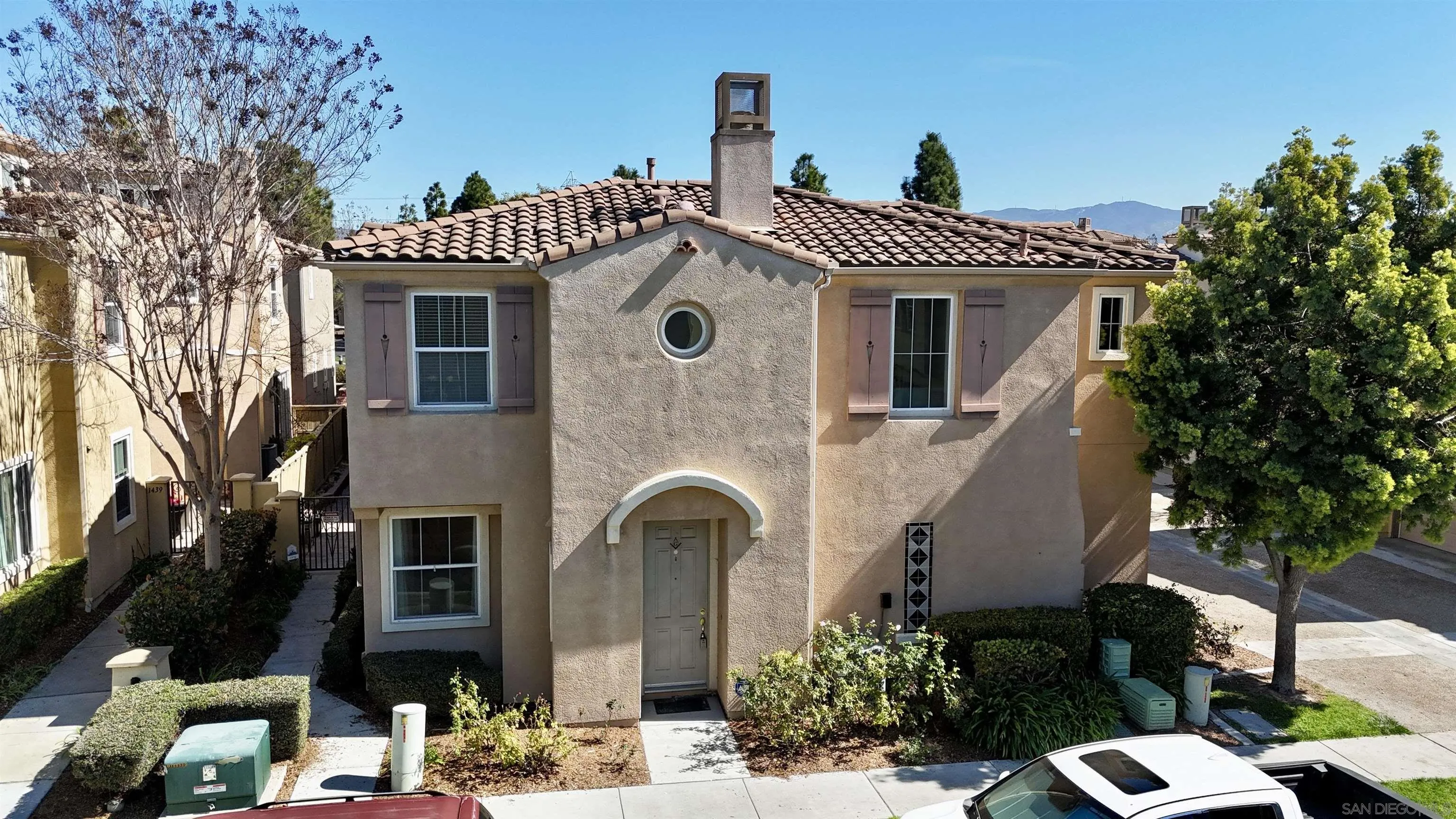 https://cdn.realtyfeed.com/cdn/127/250036561/64add2dc02086b47beb3965060d586f1.webp