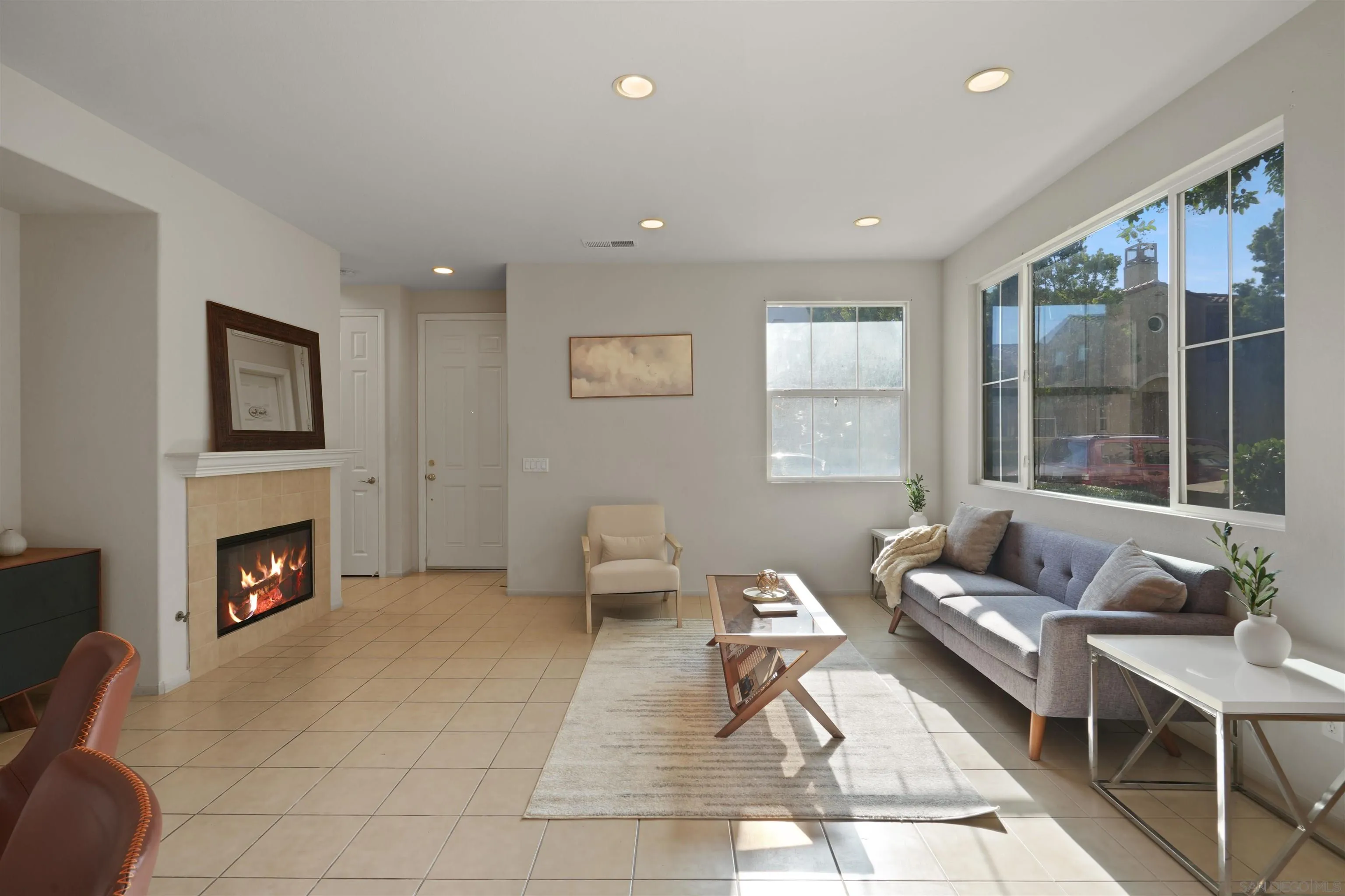 https://cdn.realtyfeed.com/cdn/127/250036561/6585c882adbaacc68a84e8d29b72c3c9.webp