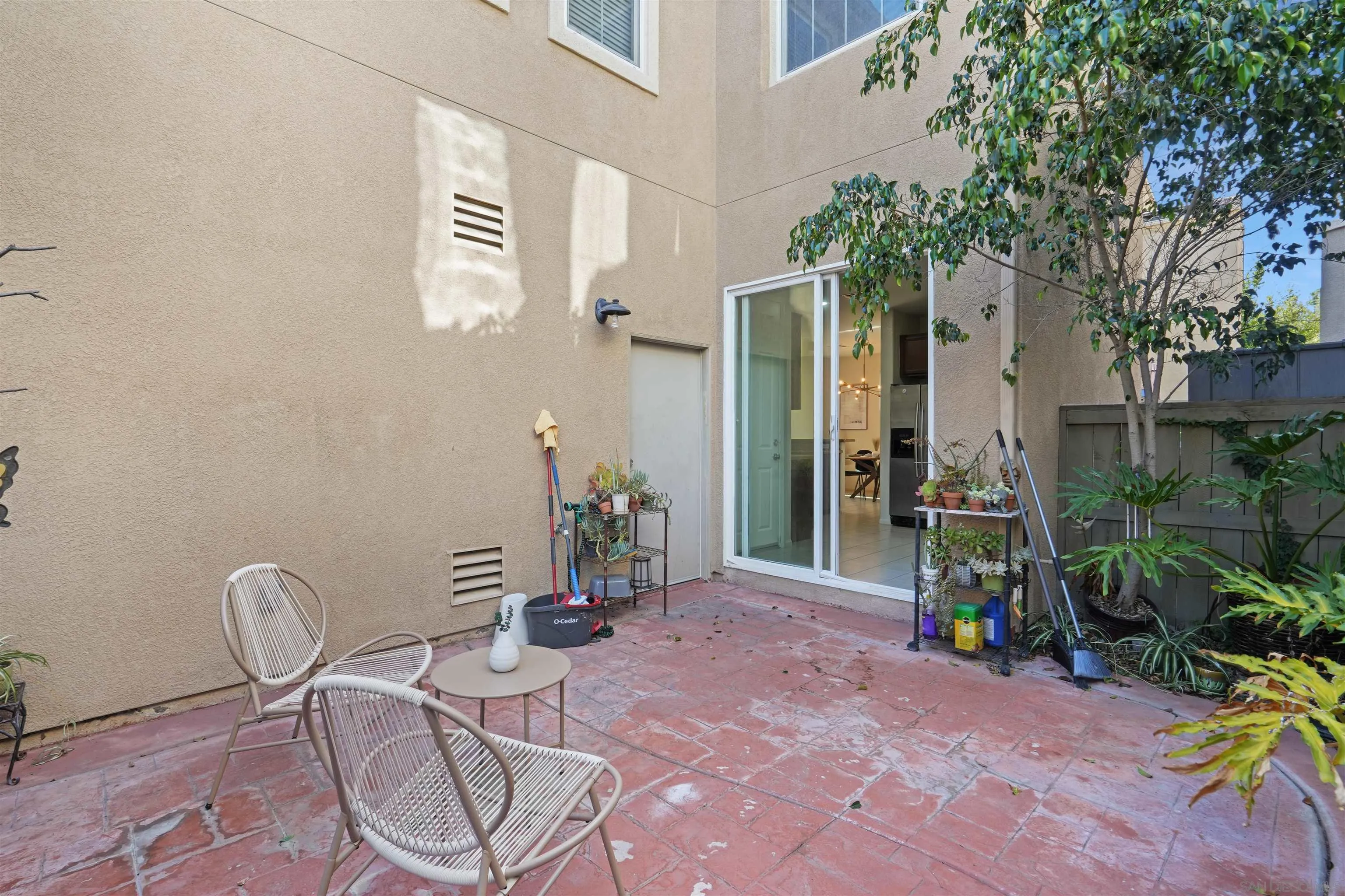 https://cdn.realtyfeed.com/cdn/127/250036561/a281b616439f51c4a4fc2f19adde1366.webp