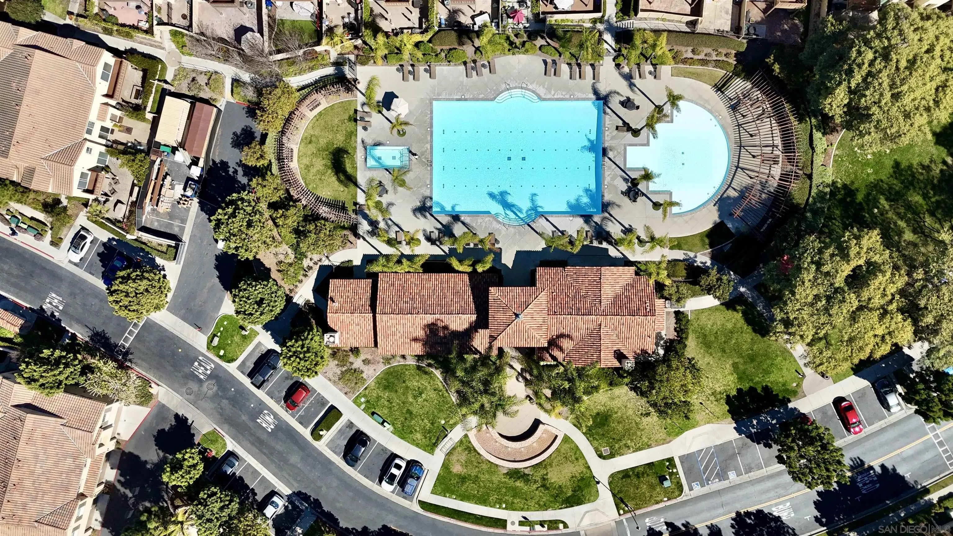 https://cdn.realtyfeed.com/cdn/127/250036561/e10a387e8c6333327e2be0f43d895218.webp
