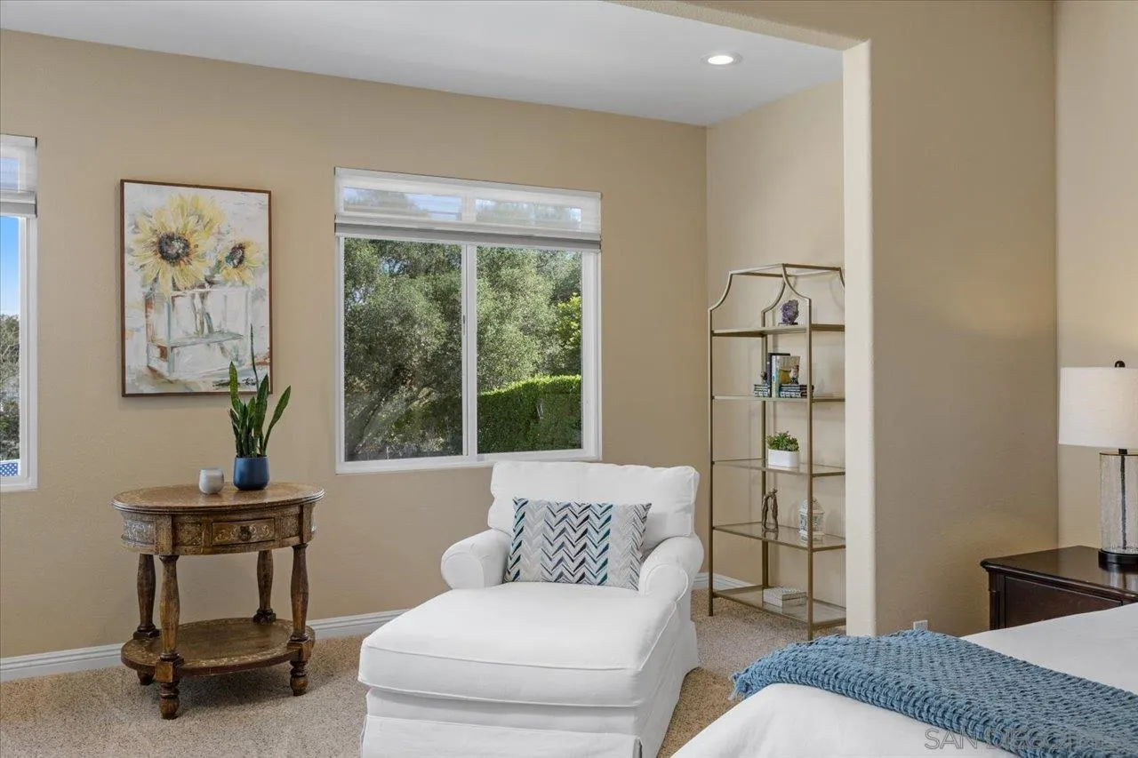 https://cdn.realtyfeed.com/cdn/127/250036563/bca876570a30c4cedd7b690418d5edd2.webp