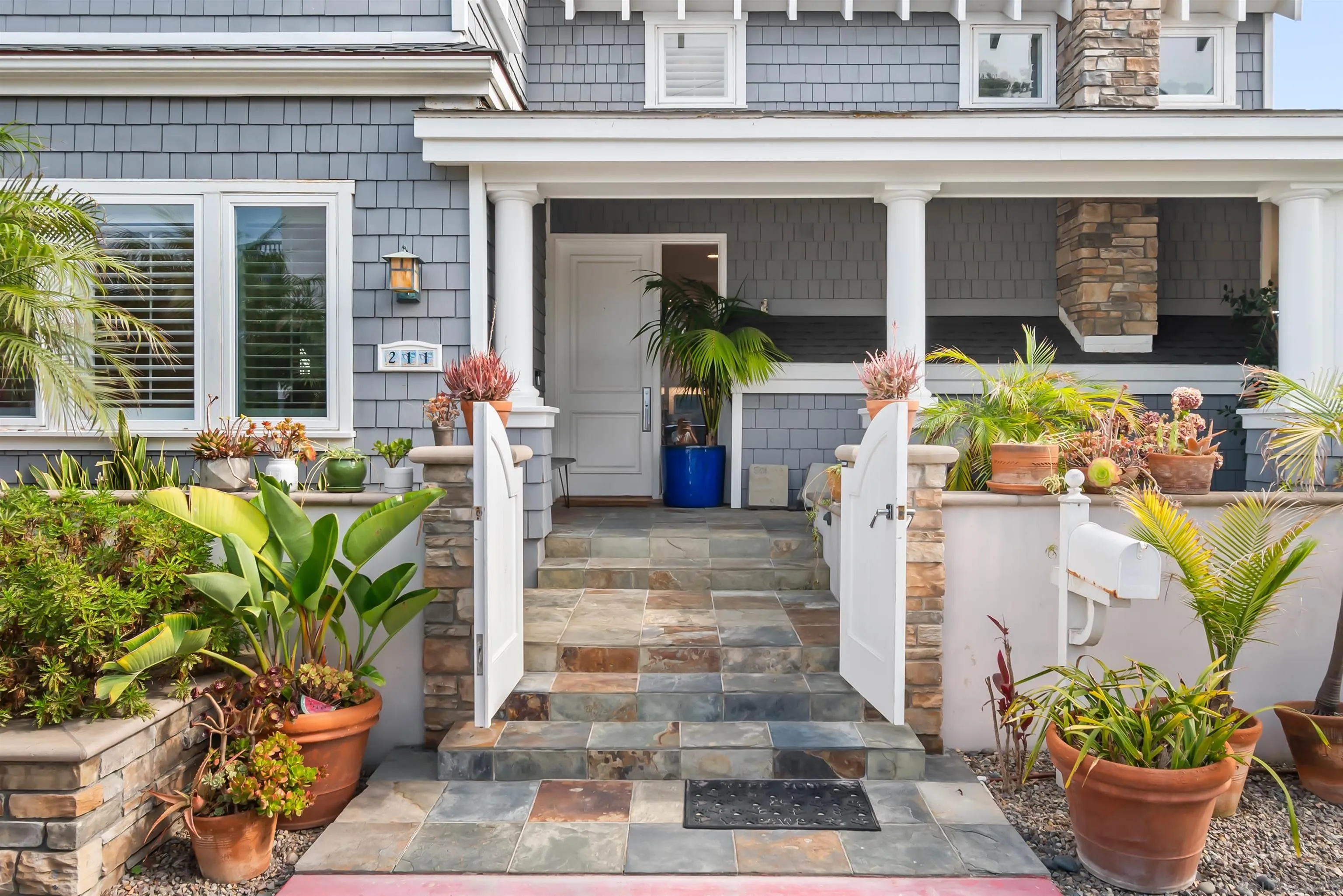 https://cdn.realtyfeed.com/cdn/127/250036566/6584af4c113f76a6e71e4e7e636c45fd.webp