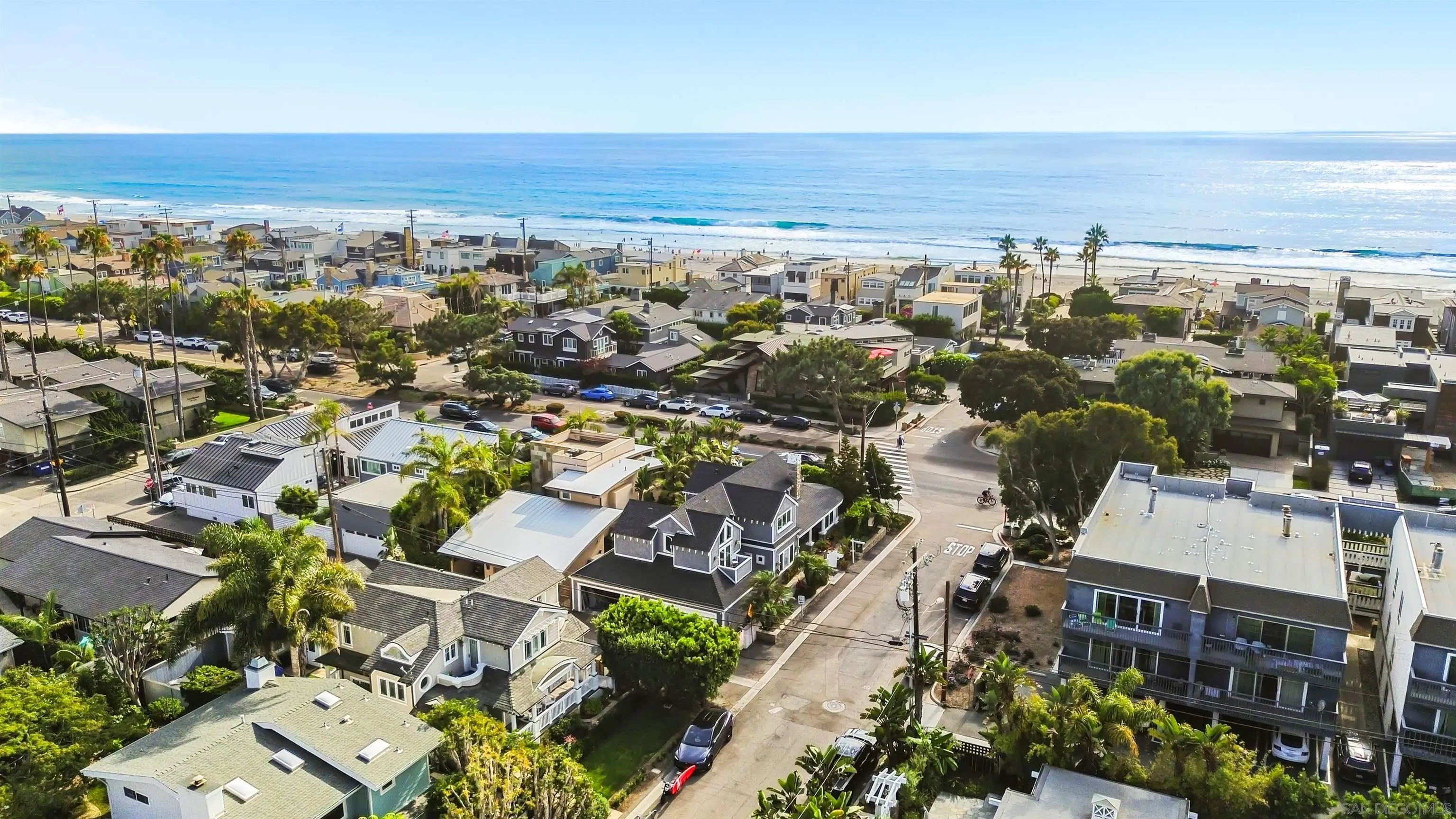 https://cdn.realtyfeed.com/cdn/127/250036566/c92c5a4f84abfcbc8c69bb9398e25924.webp