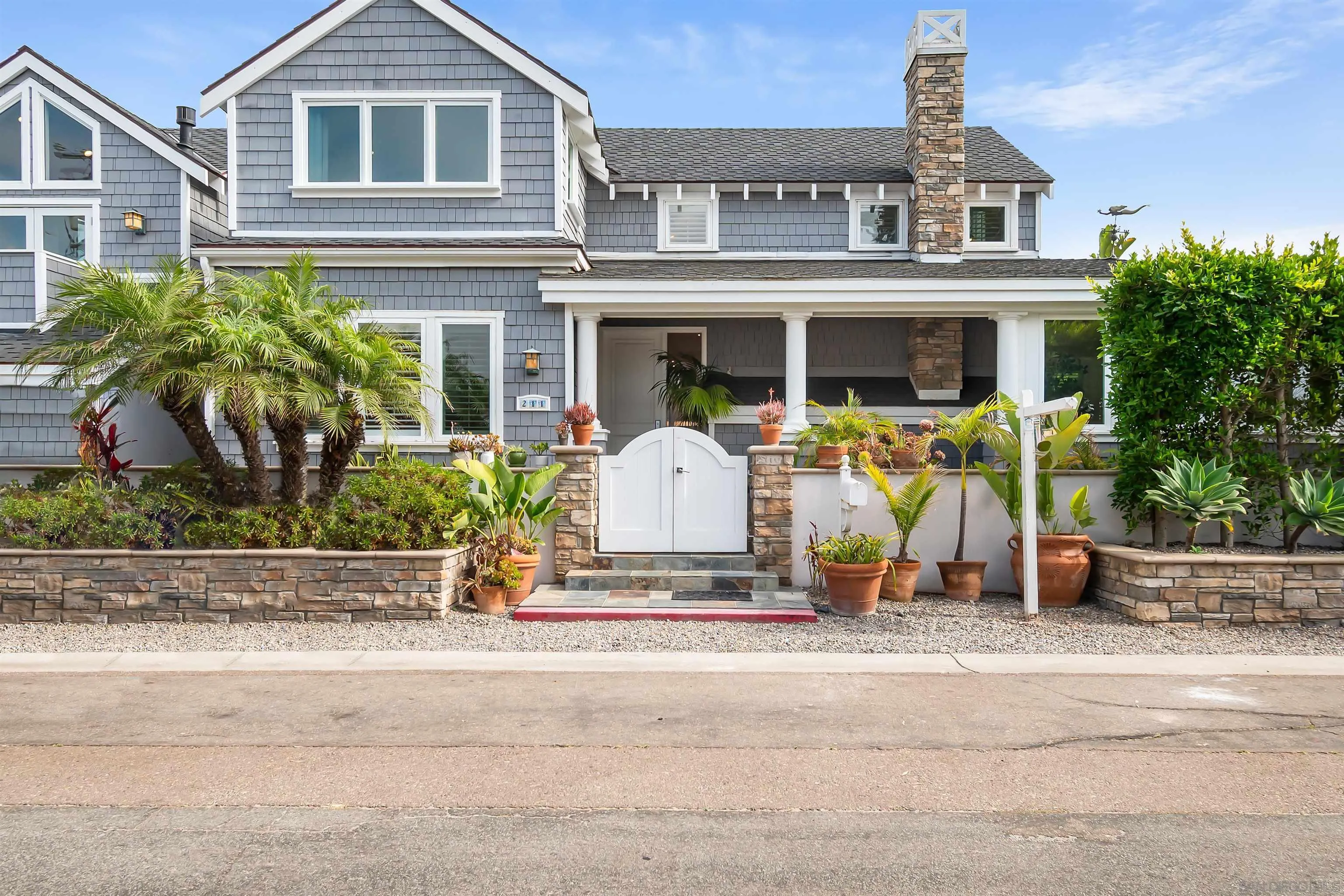 https://cdn.realtyfeed.com/cdn/127/250036566/cf16cfb24f62fc5d5d55e09a25a23484.webp