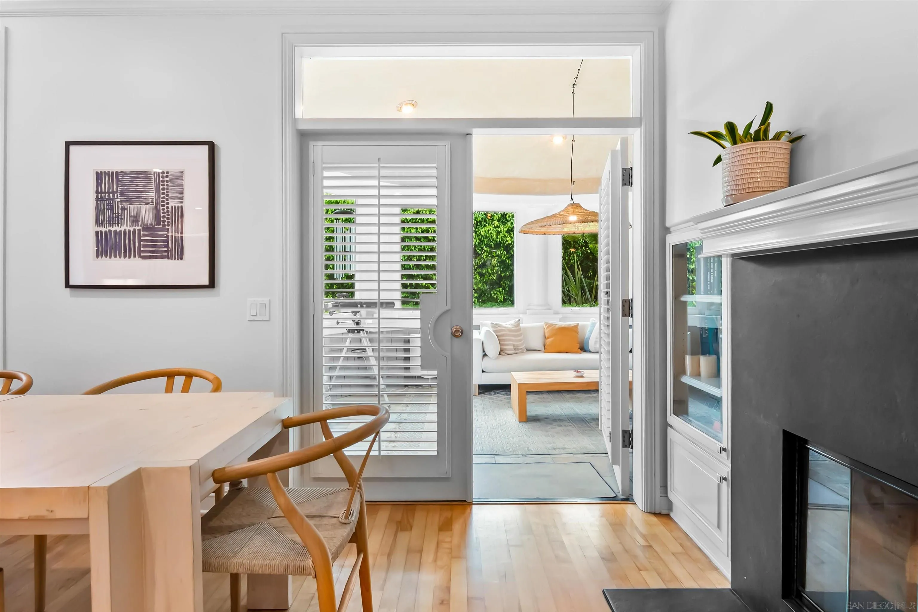 https://cdn.realtyfeed.com/cdn/127/250036566/dd113abd5a611d8eb82f2cc26ae2a8f5.webp