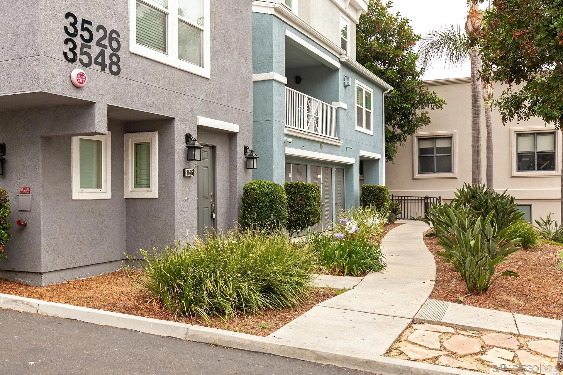 https://cdn.realtyfeed.com/cdn/127/250036568/e18dec3e4d28d2a09a06aa2328d12115.webp